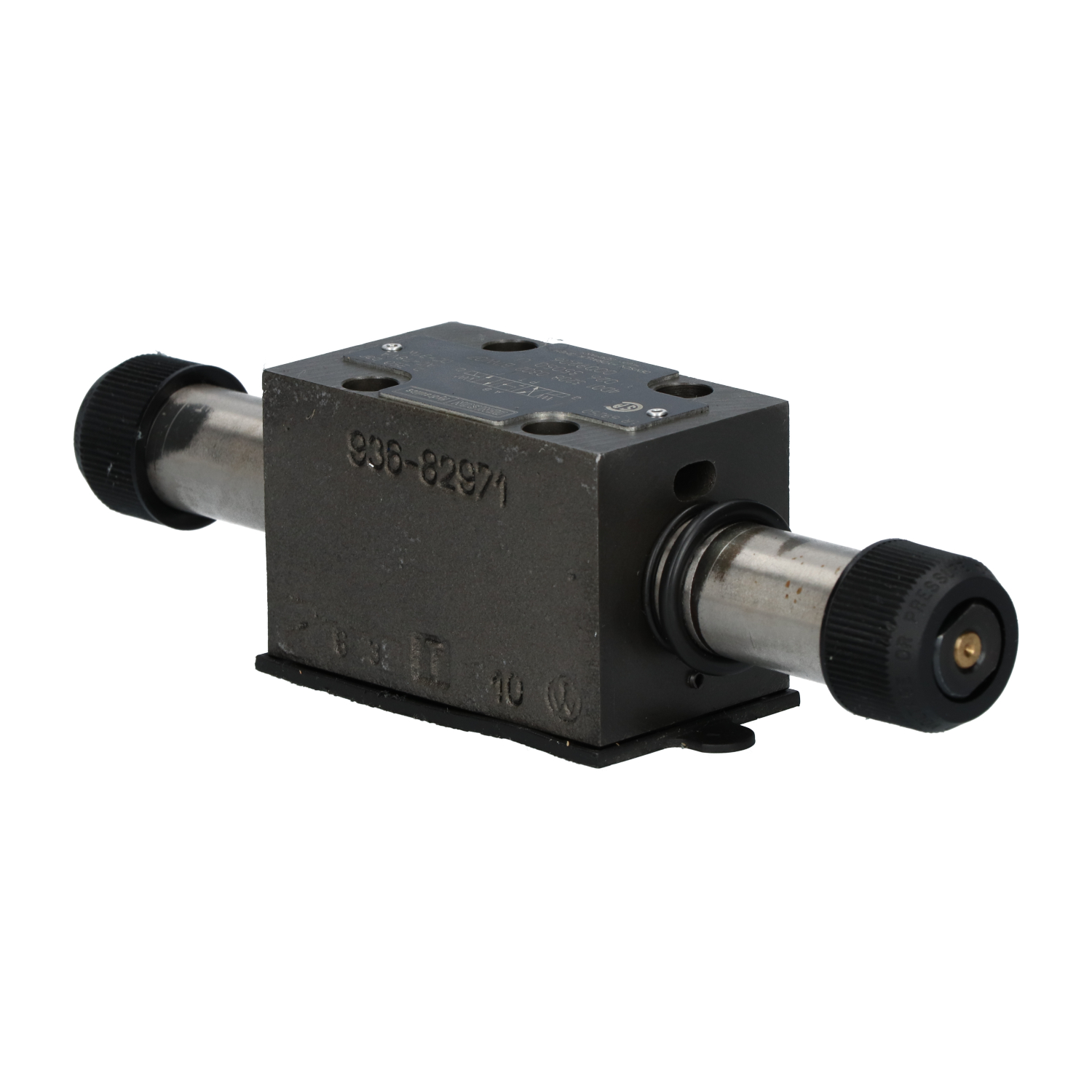 Denison 4D0132080302B1W07 Directional Control Valve New NMP