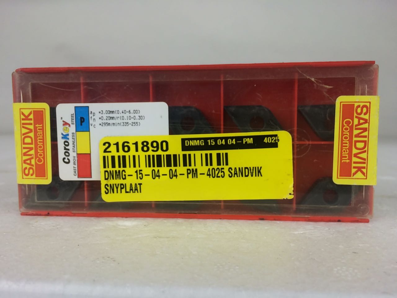 SANDVIK DNMG 15 04 04-PM(4415) T-Max P 旋削用ネガチップ(112) 4415