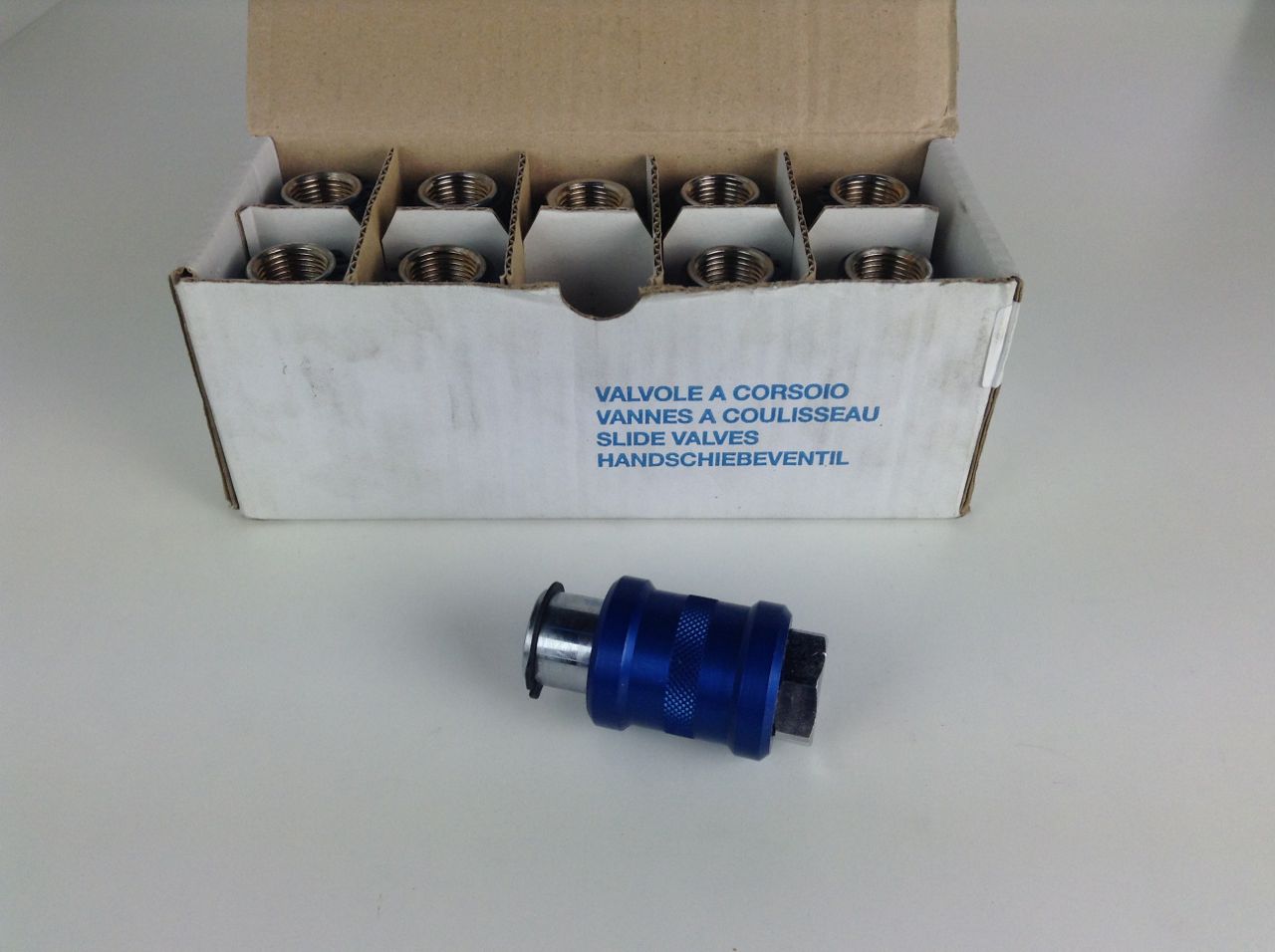 API Pneumatic V260012/030705 1/2 New Factory Packing (10 Pieces)