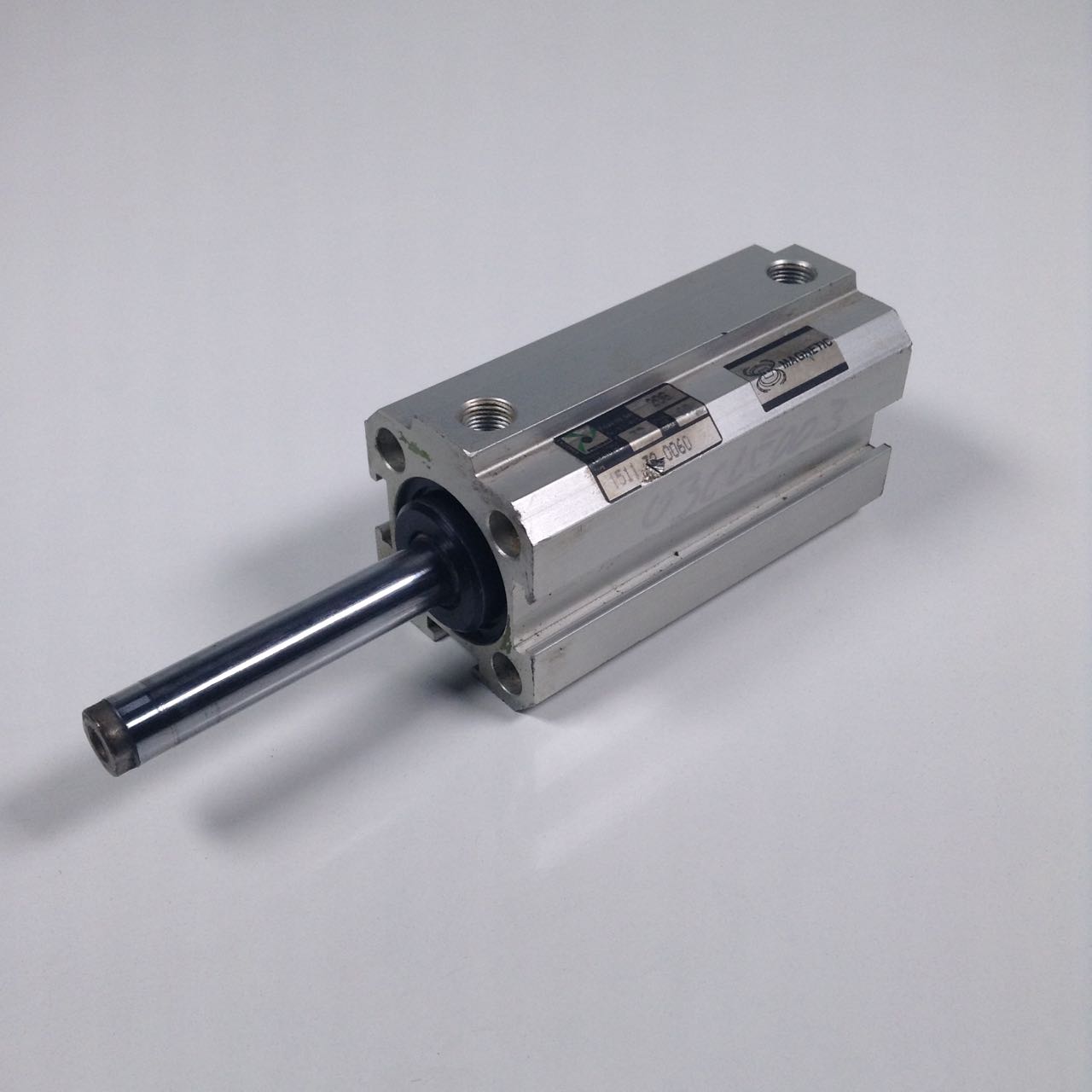 Distributeur Pneumatique PneumaX XEH 105.32.11.11 - Neuf, Pour Système D'air Comprimé