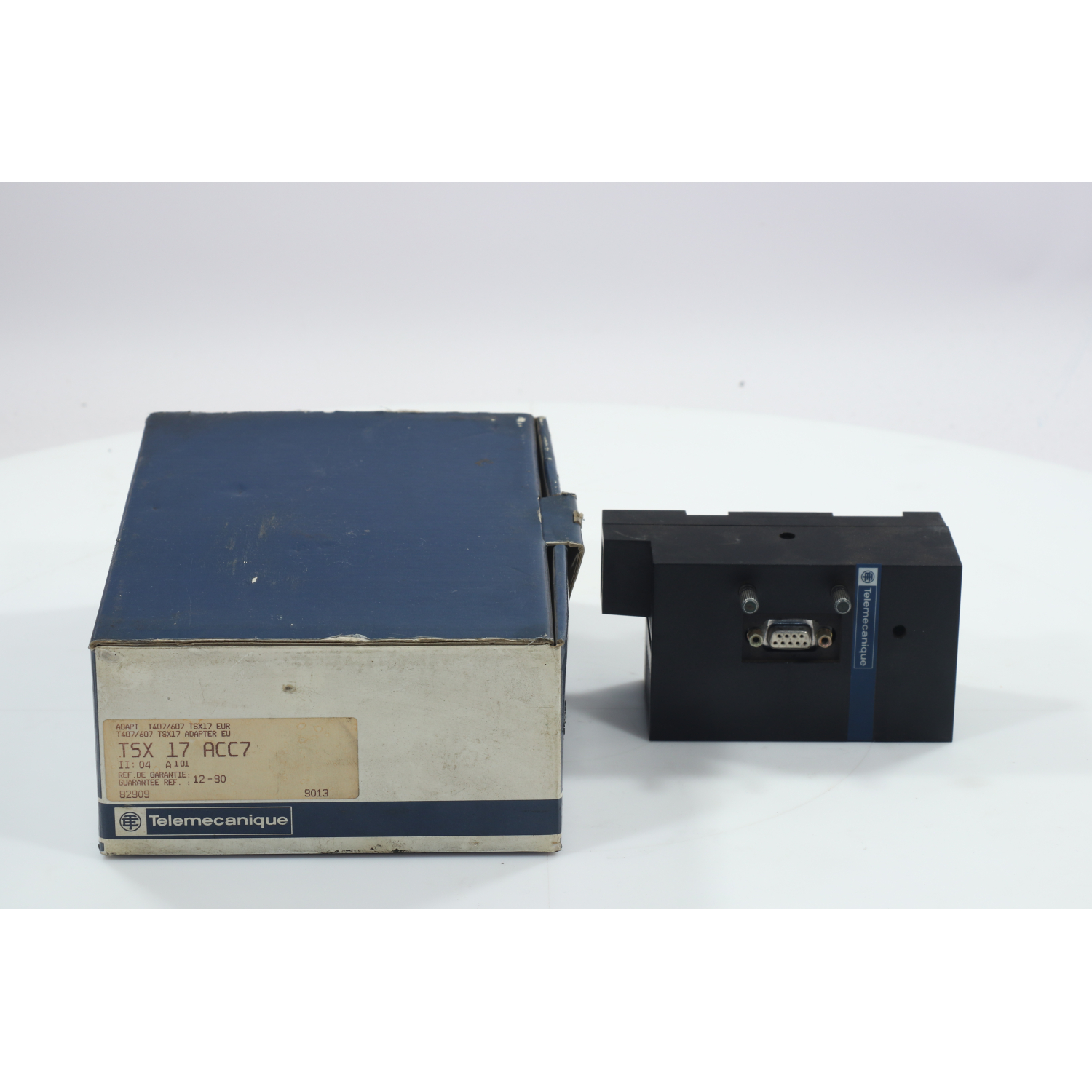 Telemecanique TSX17ACC7 New NFP