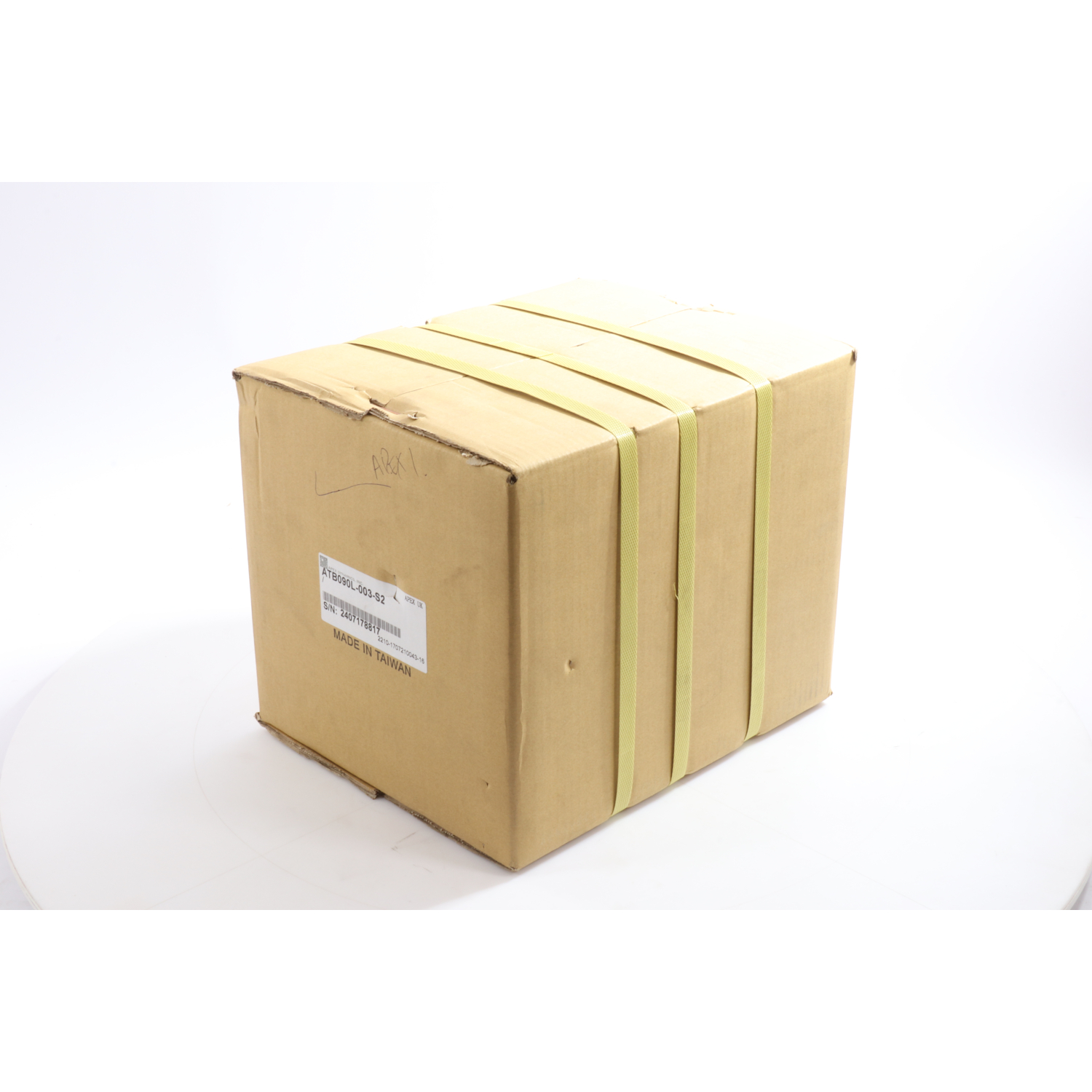 Apex Dynamics Inc ATB090L-003-S2 Spiral Bevel Gearbox I=3 New NFP Sealed