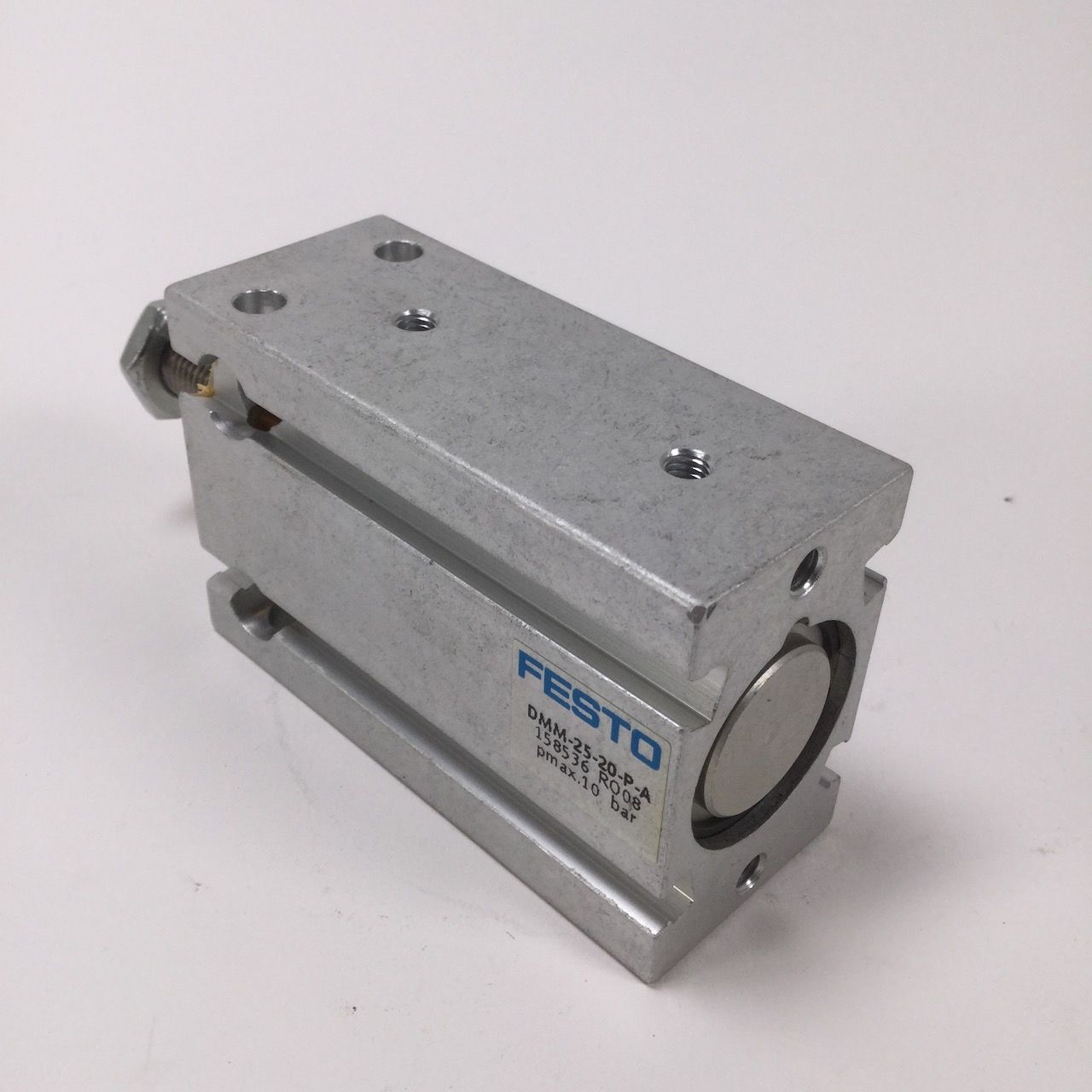 Cilindro Pneumatico FESTO DMM-20-50-P-A 158528: Nuovo, Per PLC E Automazione