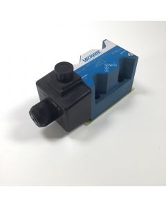 Vickers DG4V-5-2A-M-U-ED6-20 Solenoid Directional valve New NMP