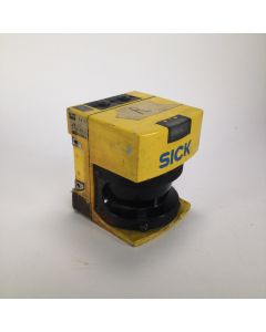 Sick PLS101-112 photoelectric safety laserscanner 1012571 Used UMP