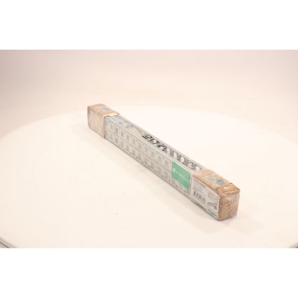 Schneider Electric NSYSUCR4060 Spacial SF/SM Universal Cross Rail New NFP Sealed