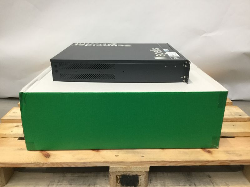 Schneider Electric HMIRSUS3A3701 Harmony iPC Industrial Rack PC 3 Slots New NFP
