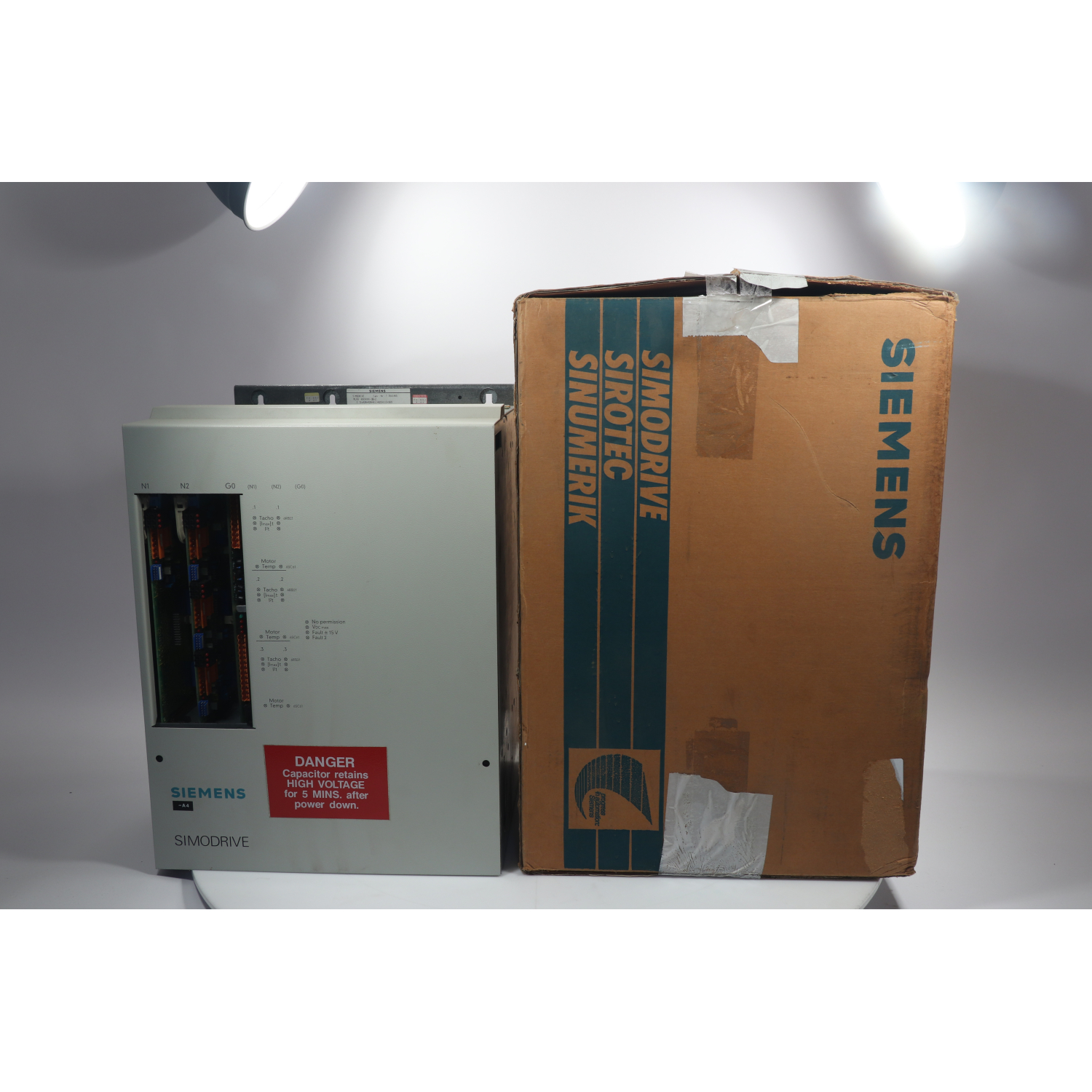 Siemens 6SC6101-3B-Z 2xA20+A28+N11+N23-V15+G69 SIMODRIVE Enclosure New NFP