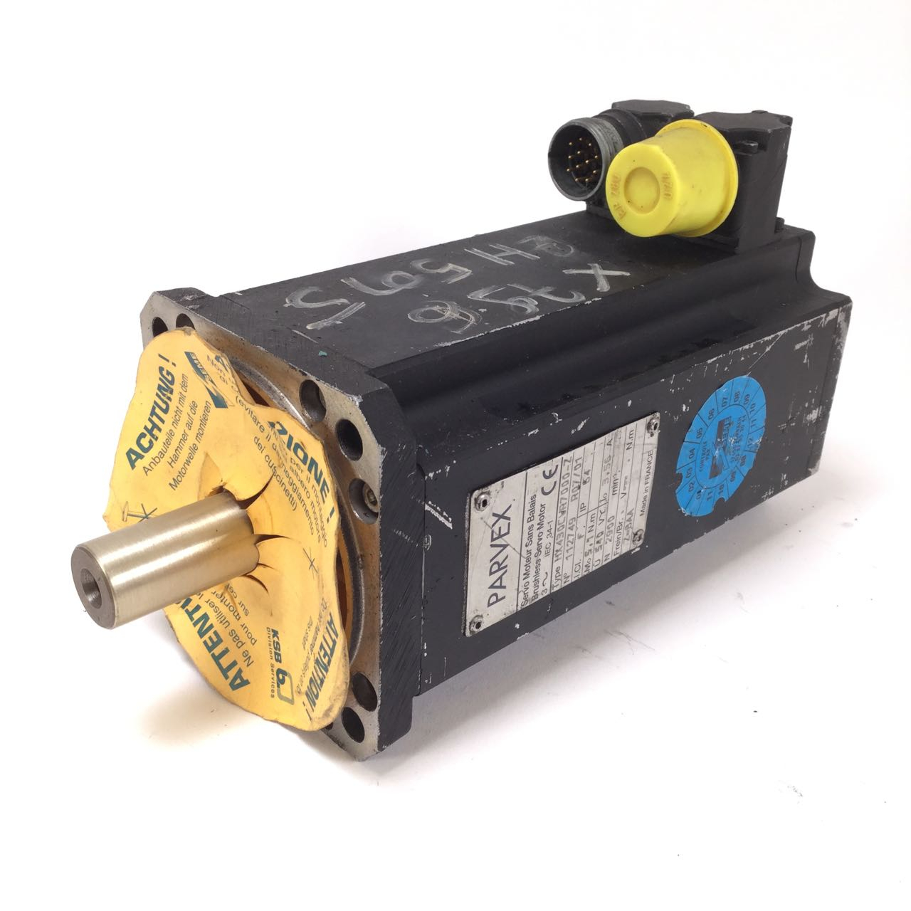 Parvex HX430CWR7000-Z brushless servo motor 2900rpm 112749 R07/01 Used UMP