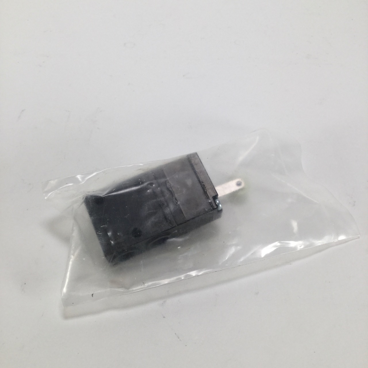 Aventics 5500070000 Directional Valve Richtungsventil New NFP Sealed