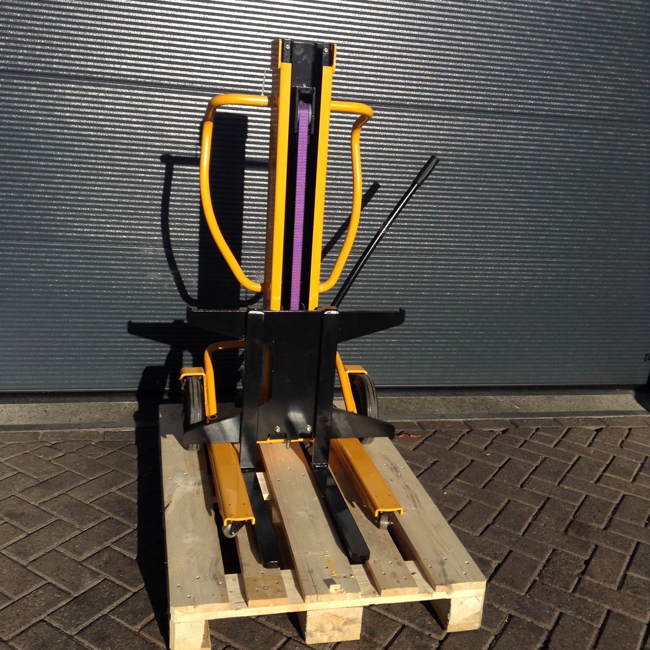 Kleos DHM250D15 Stacker Lifting Capacity 250kg Stapelaar New NMP