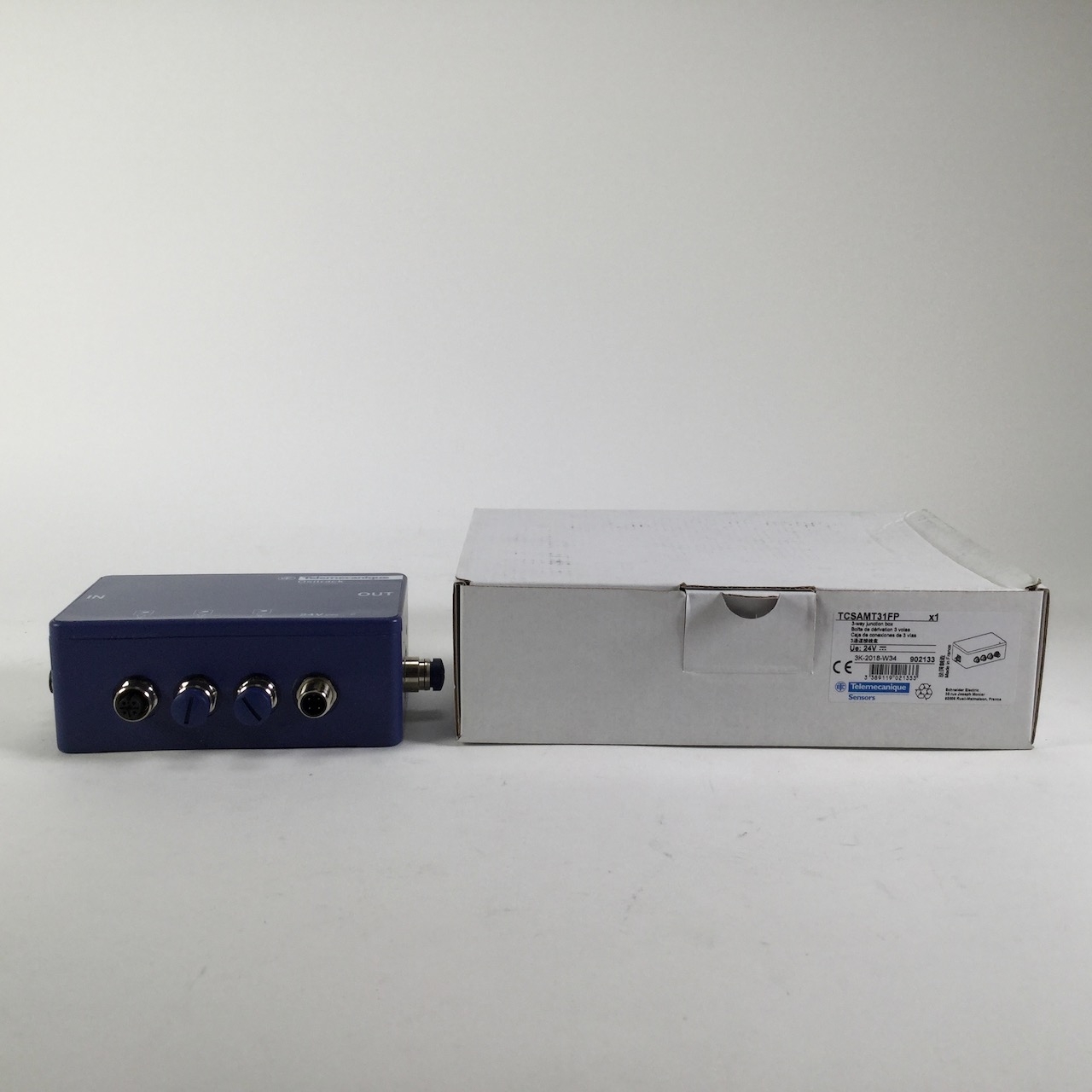 Telemecanique TCSAMT31FP OsiSense XG Tap-off box 3-way Junction Box TCS New NFP