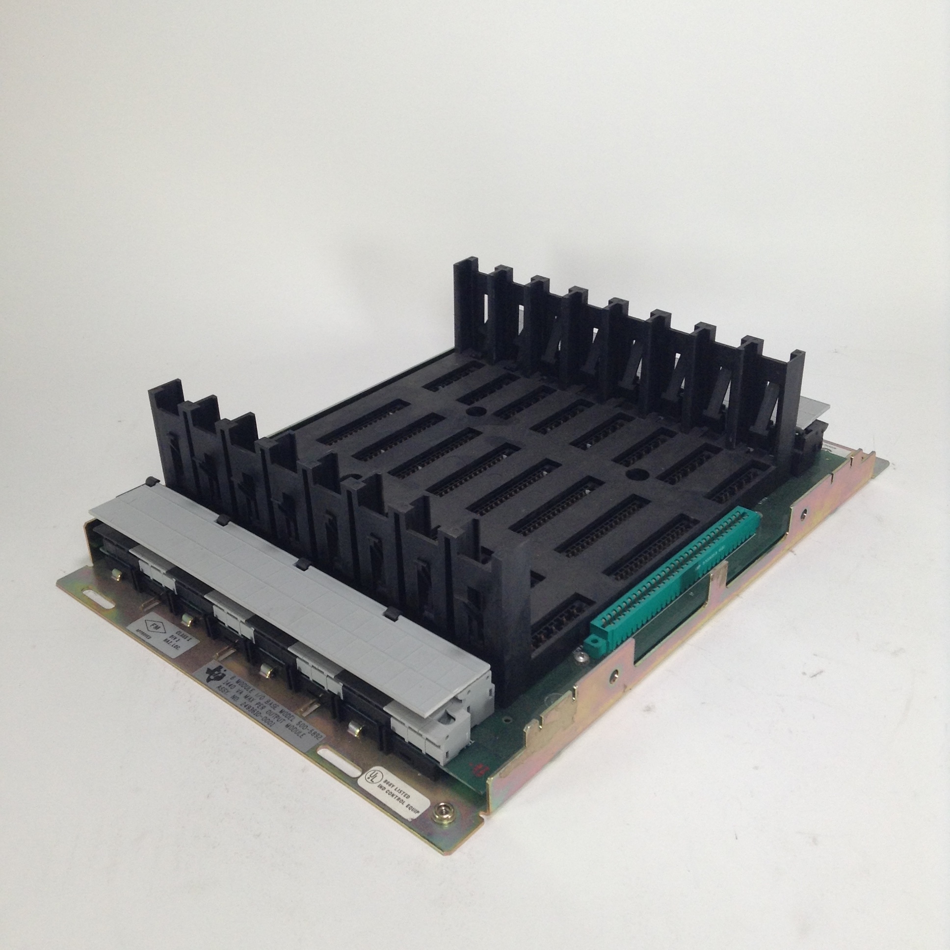 Texas Instruments 500-5892 6 Module I/O base 1440VA Max Per Output UMP