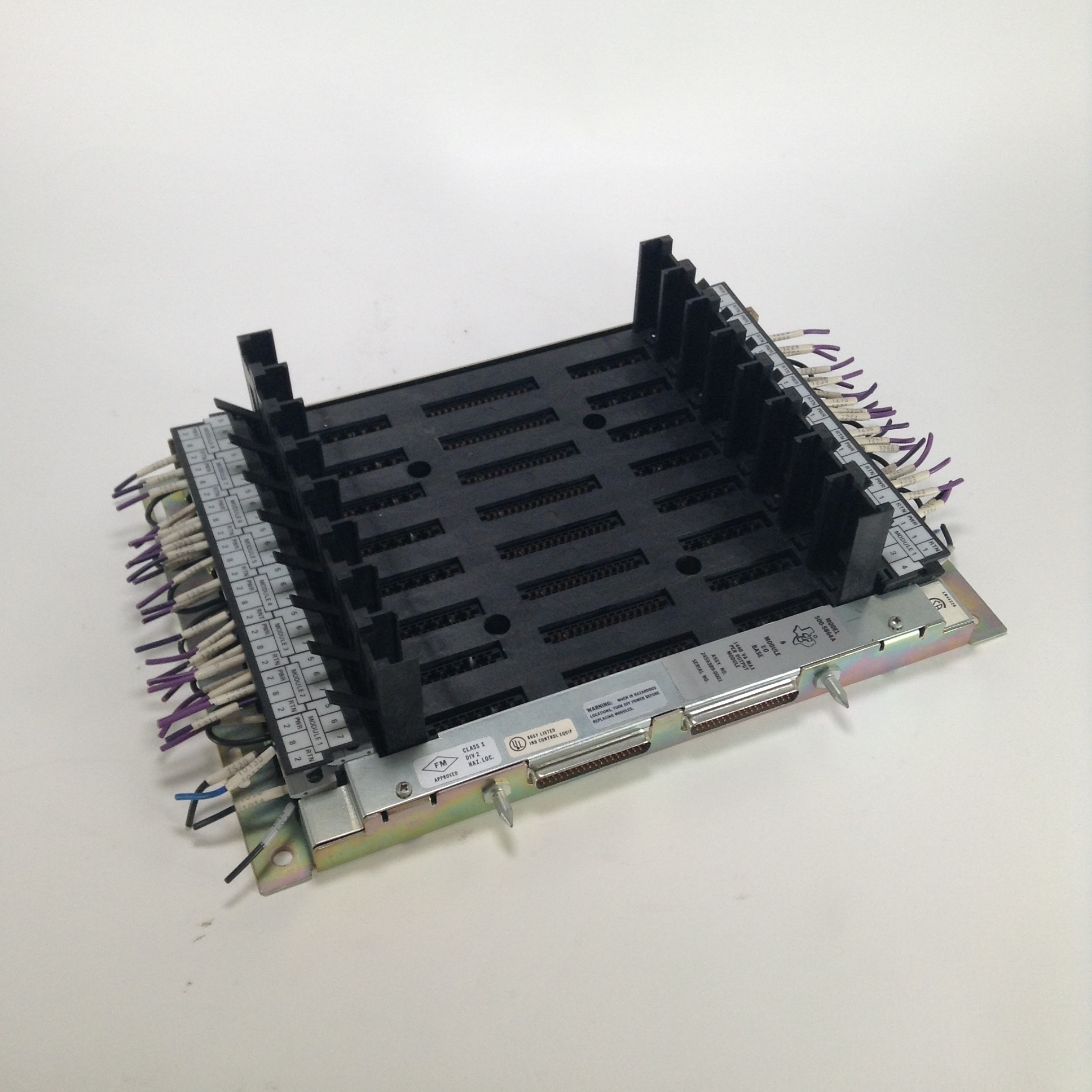 Texas Instruments 500-5864-A 8 Slot Rack I/O Base Module UMP