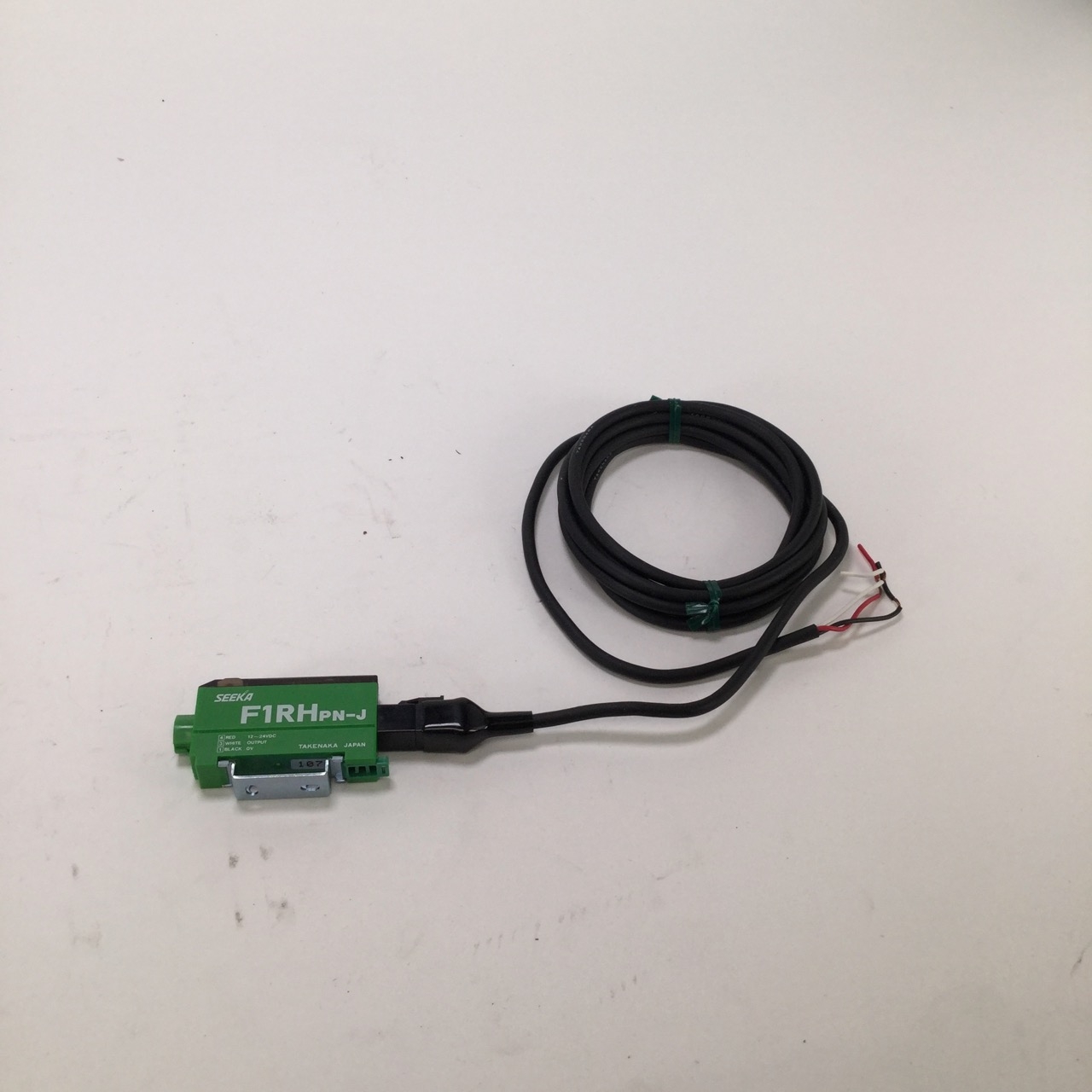 Seeka F1RHPN-J sensor NEW NFP