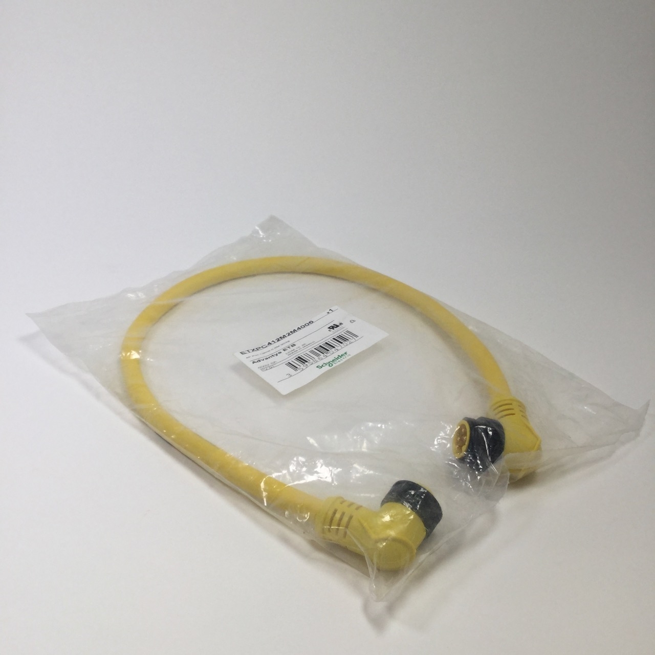 Schneider Electric ETXPC412M2M4006 Modicon ETB Power cables 0.6 m New NFP Sealed