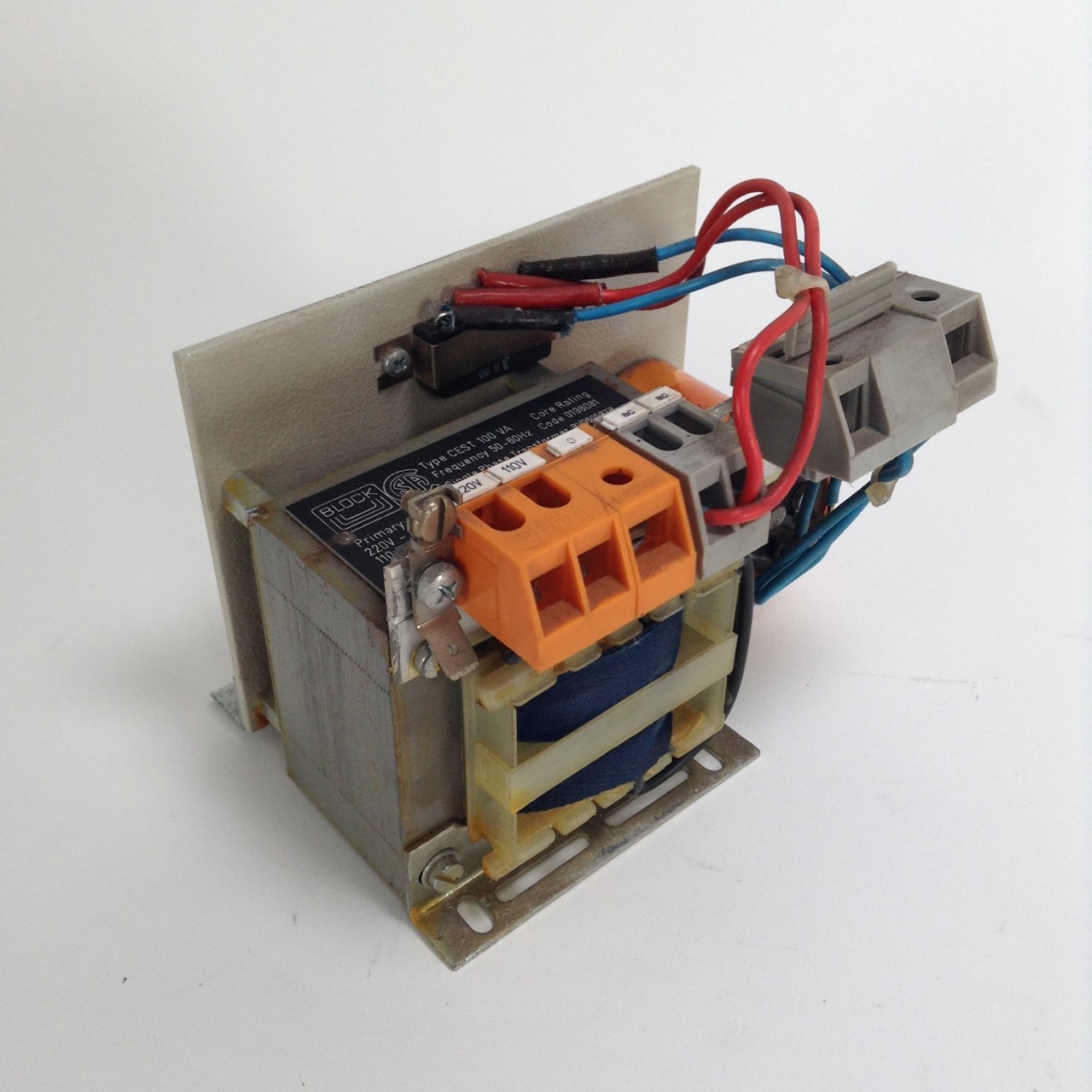 Block BV060587R Single Phase Transformer Frequency CEST100VA New NMP