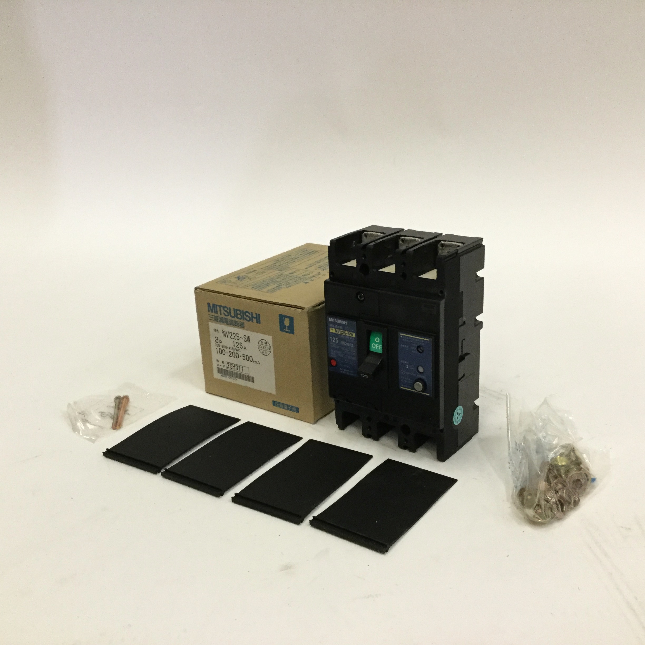 Mitsubishi NV225-SW No Fuse Breaker 125A 415V New NFP
