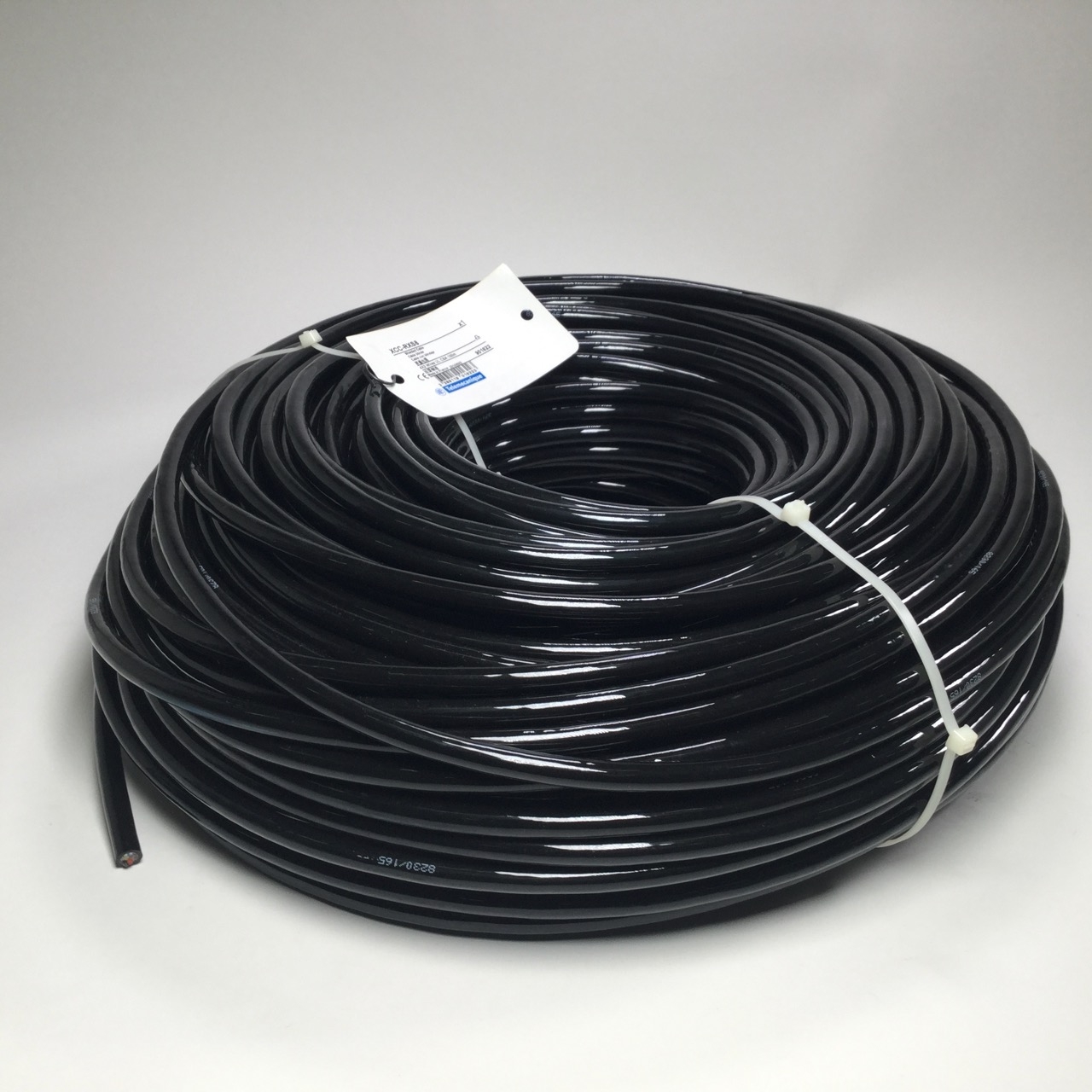 Telemecanique XCCRXS8 Shielded Cable 100M New NFP