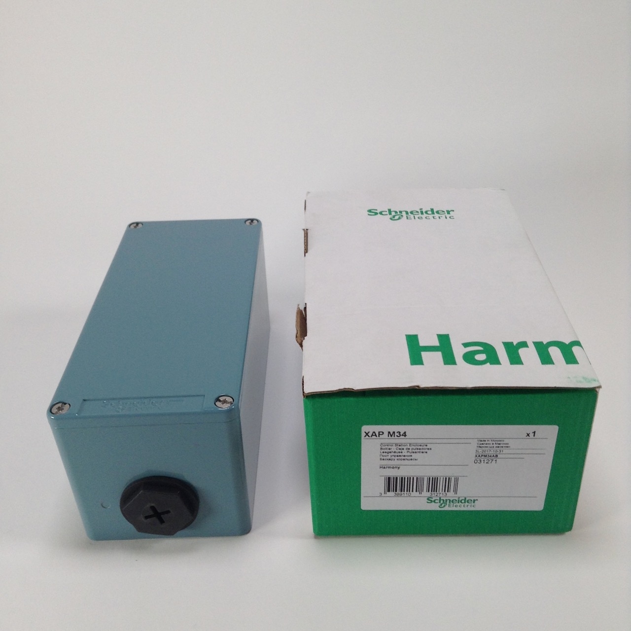 Schneider Electric XAPM34 Empty control station enclosure Harmony New NFP