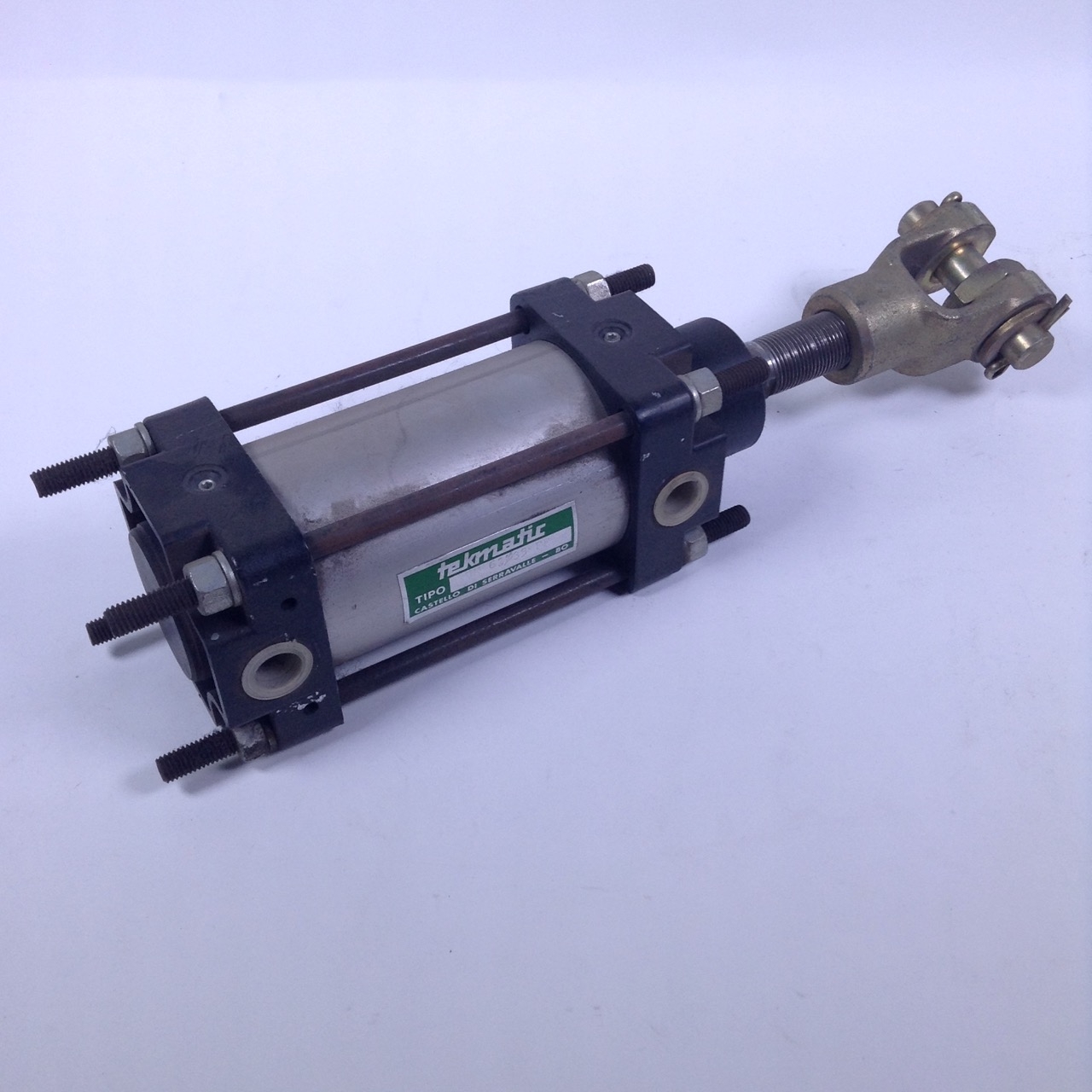 Tekmatic UN63/35FF Pneumatic Cilinder Bore 35 Stroke 63 UMP