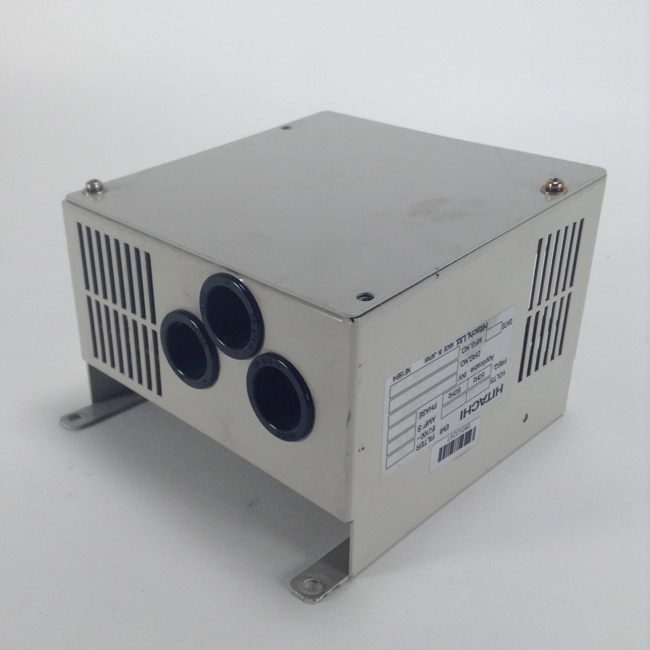 Hitachi J100-004SFE4 Frequency Converter 220-240V J100 004SFE4 Used UMP