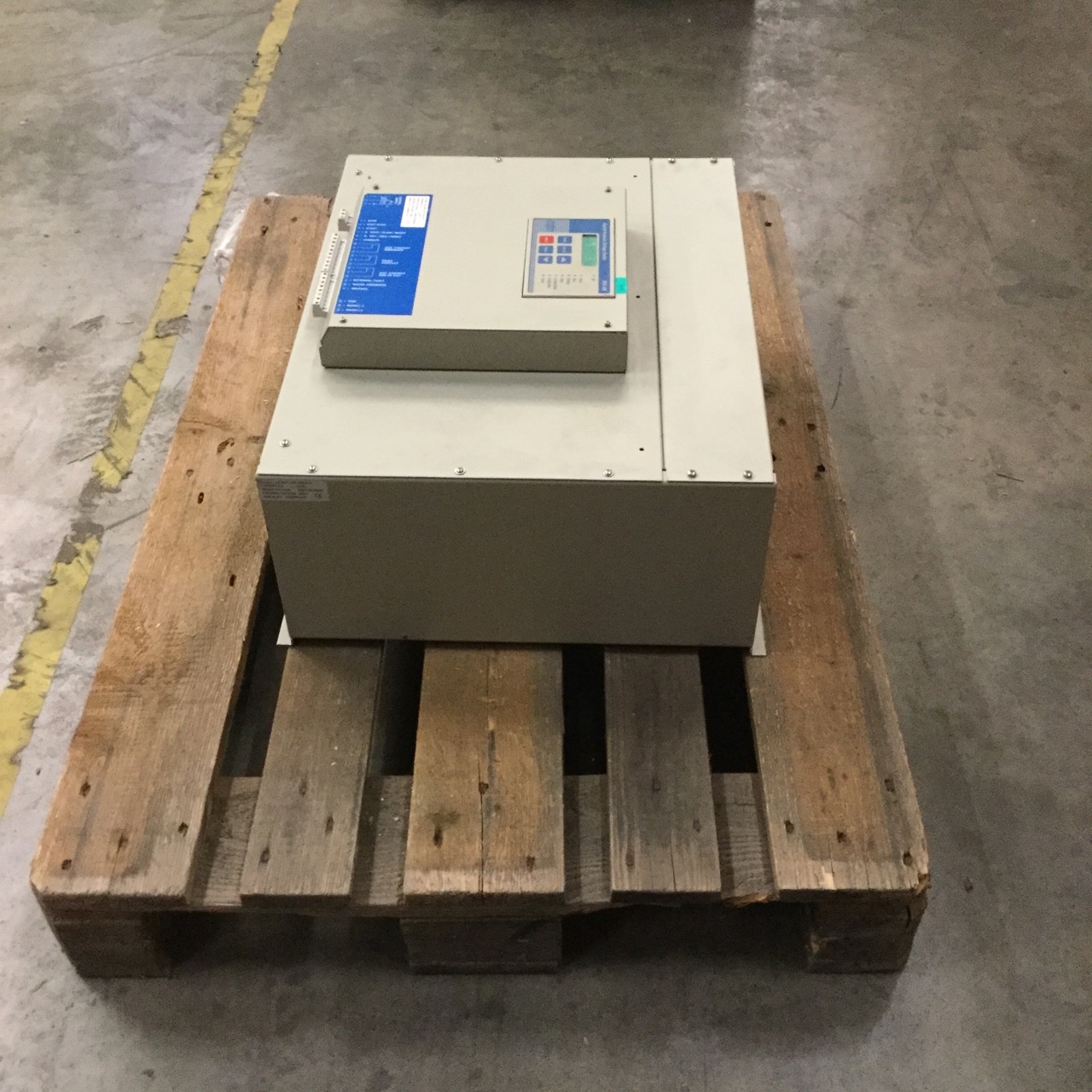 Solcon RVSDN210-690-230-230-9-S Digital Soft Starter 210A Used UMP