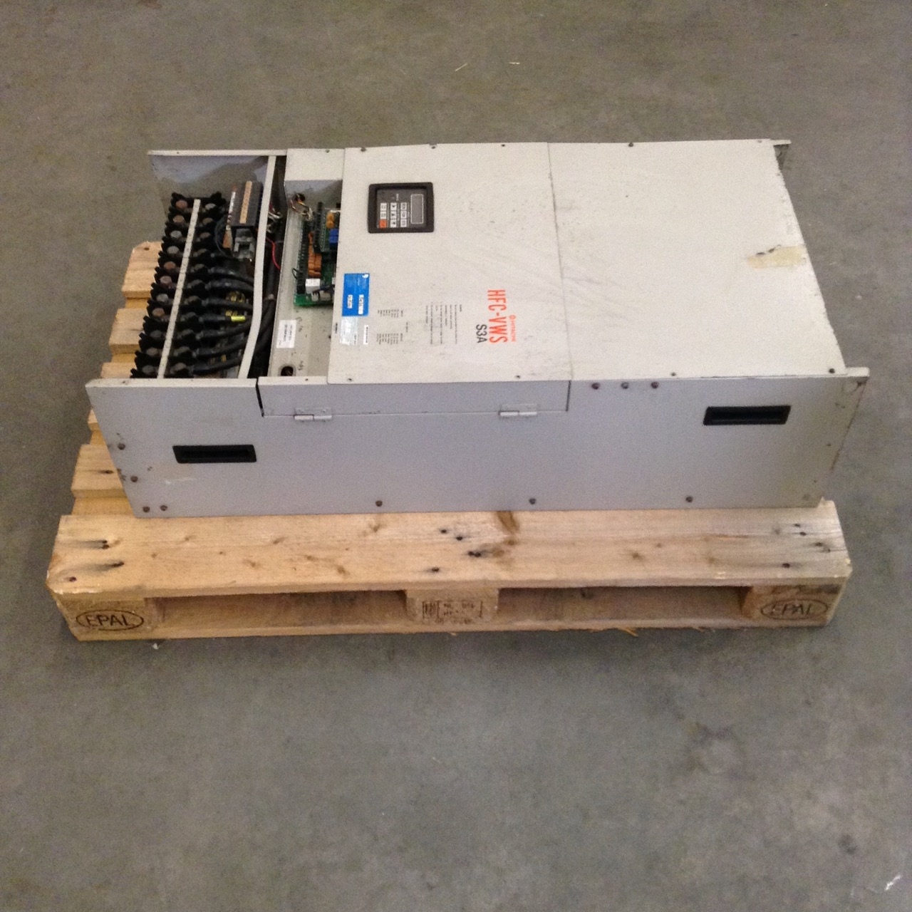 Hitachi HFC-VWS120HF3EA Transistor Inverter Wandler HFC VWS120HF3EA Used UMP