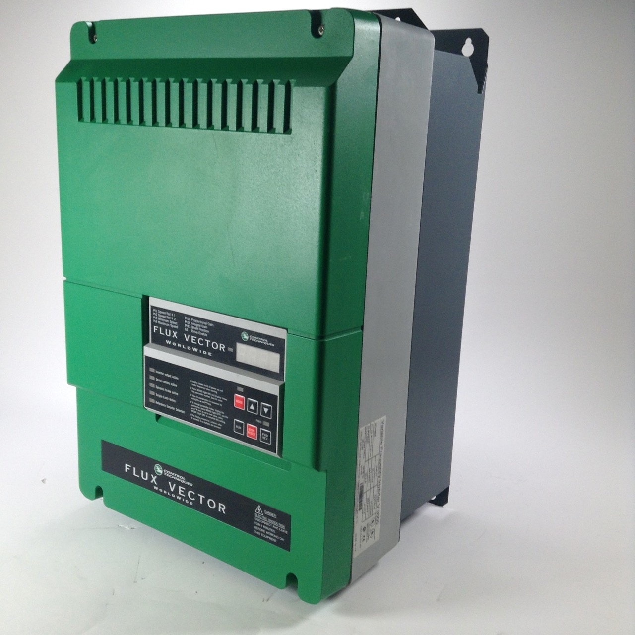 Control Techniques V3000 Variable frequecy inverter 30kW New NMP