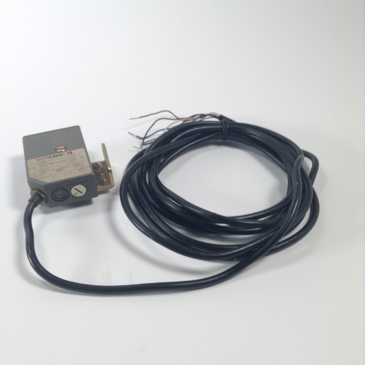 Data Logic ET3-5-F8 Tubular Photoelectric Sensor New NMP