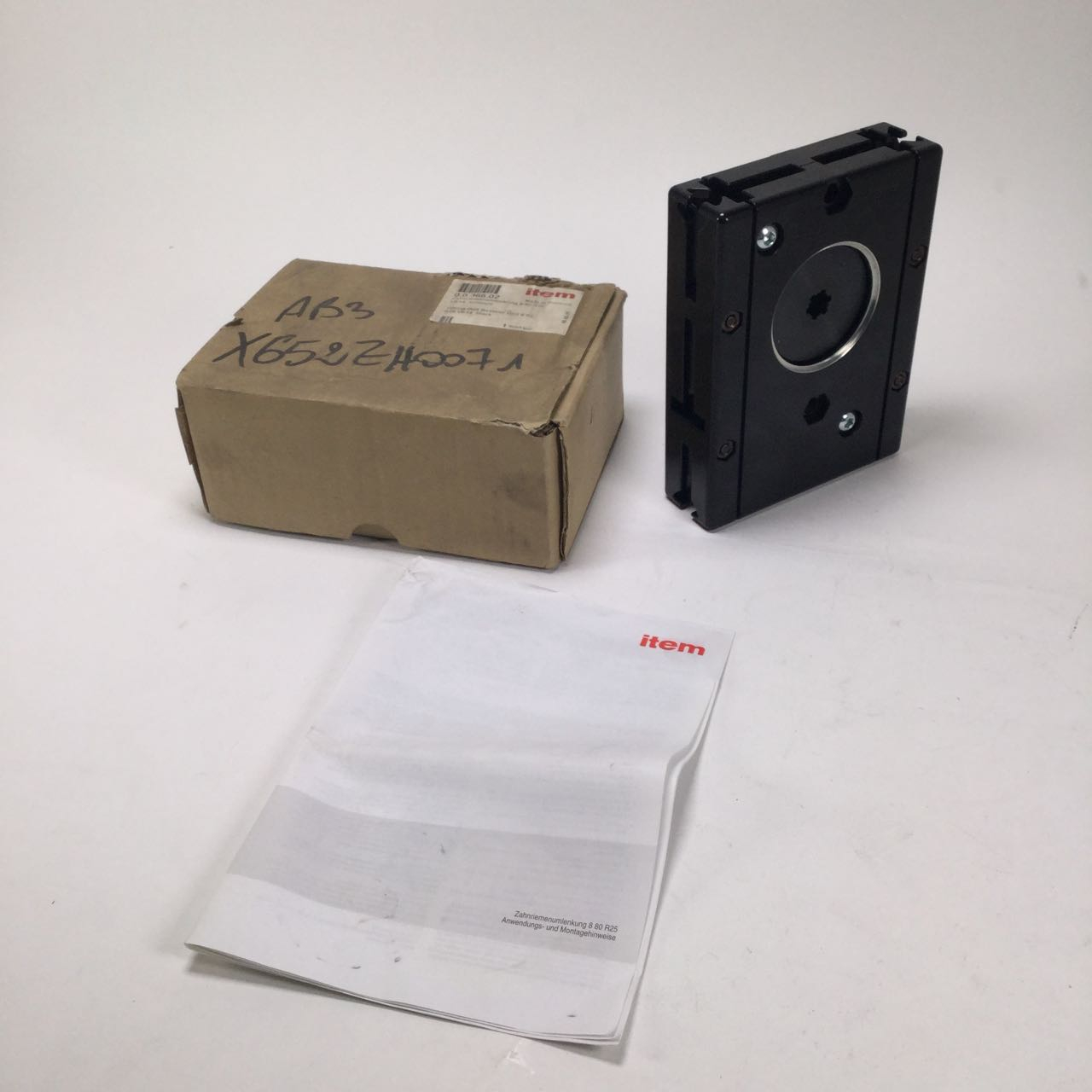 Item 0.0.366.02 Zahnriemenumlenkung Toothed belt deflection New NFP