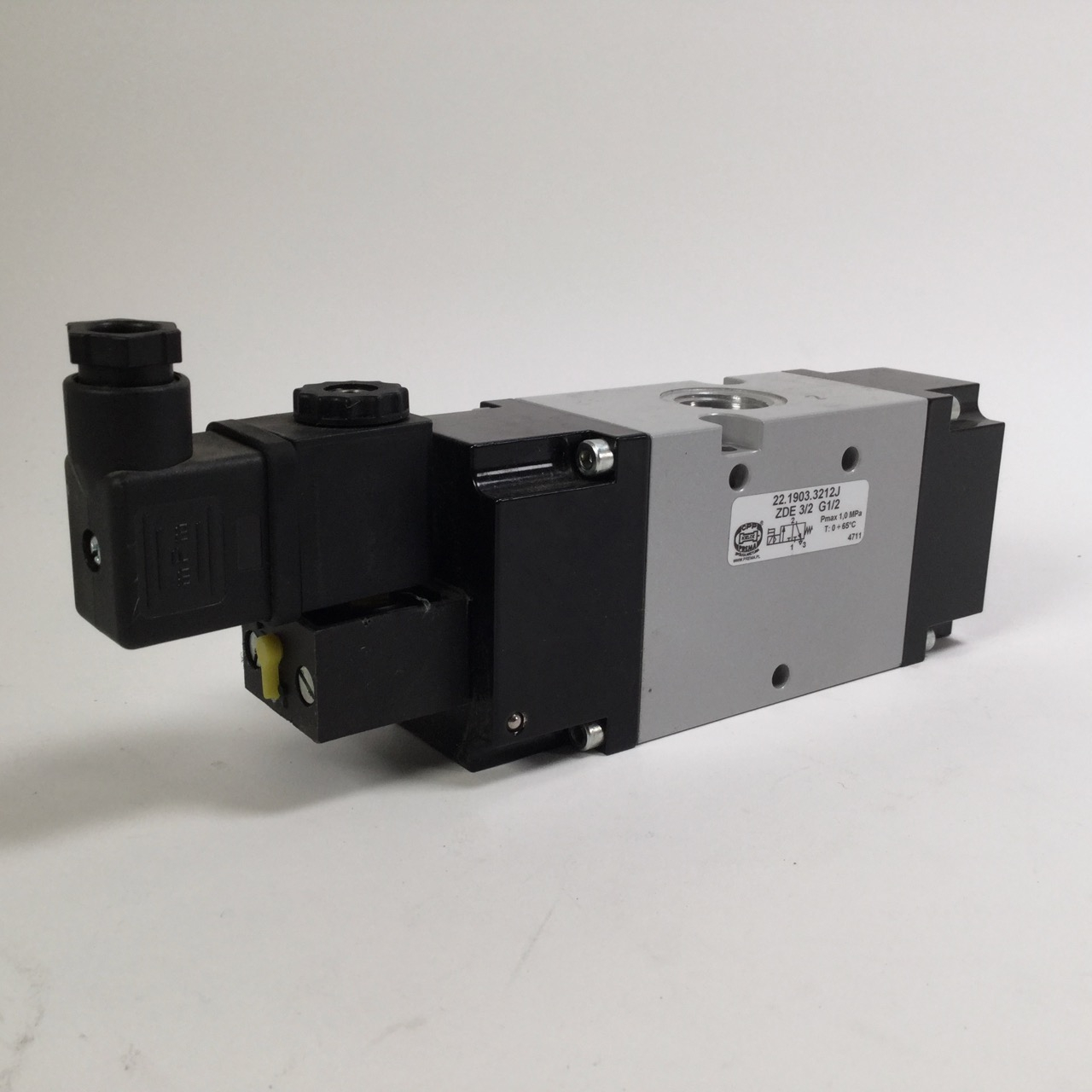 Prema 22.1903.3212J Pneumatic Valve Ventil 1MPa New NMP