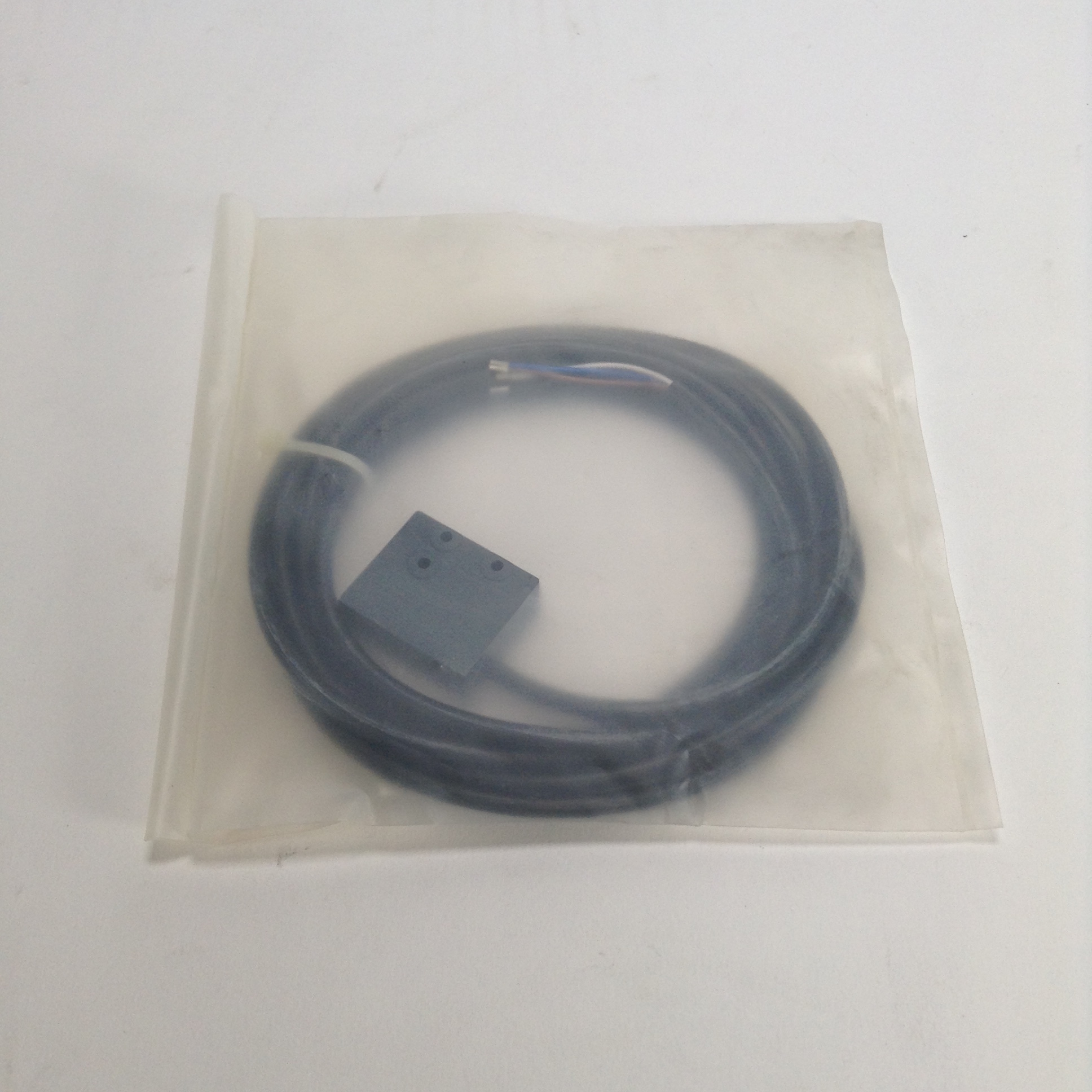 Siemens 3RG4071-0CC00 Inductive Proximity switch 10-30V 3RG4071 0CC00 NFP Sealed