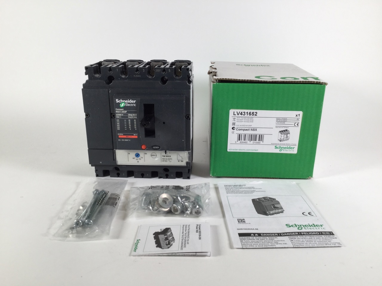 Schneider Electric LV431652 Circuit breaker Compact NSX250F New NFP