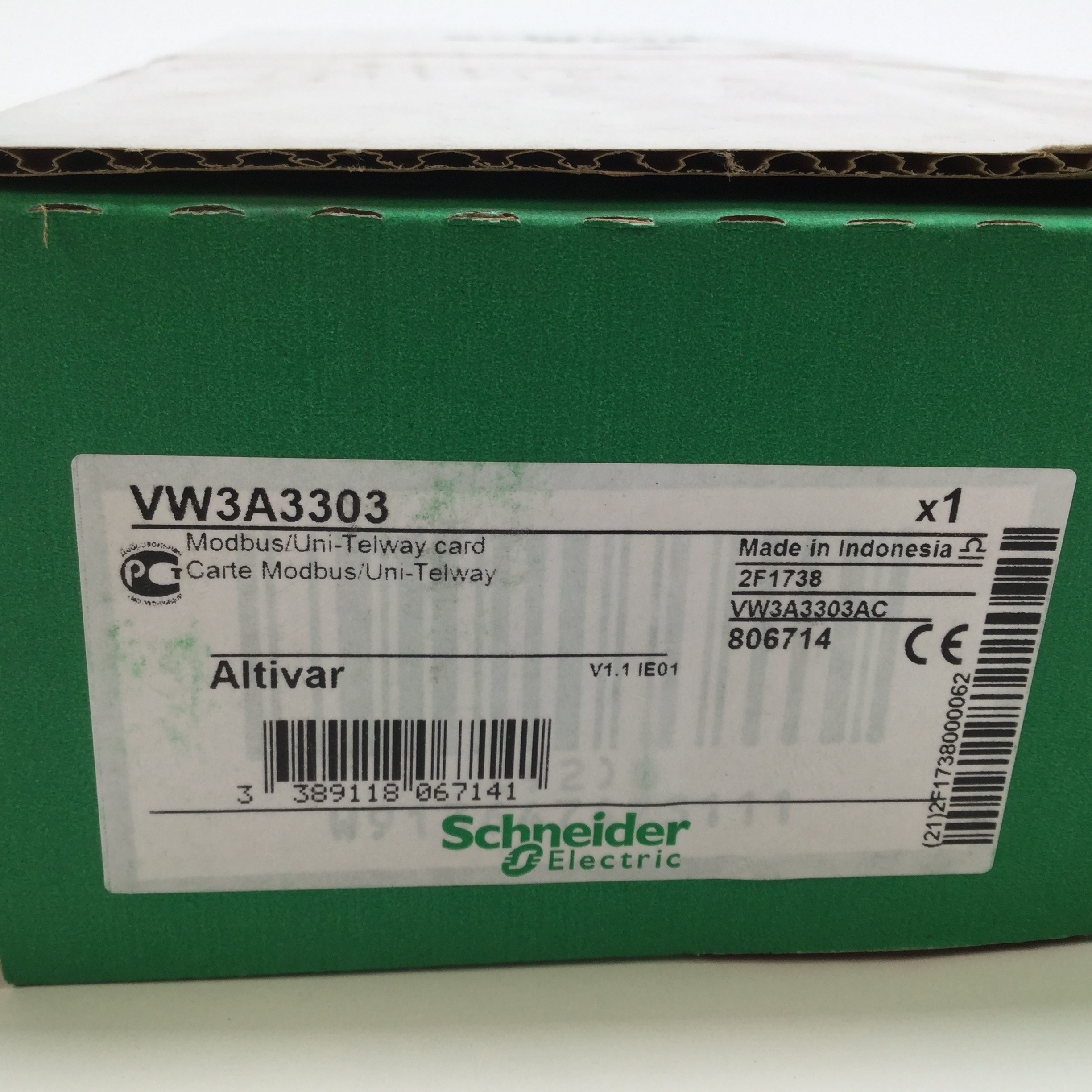 Schneider Electric VW3A3303 Modbus Uni Telway communication card New NFP Sealed