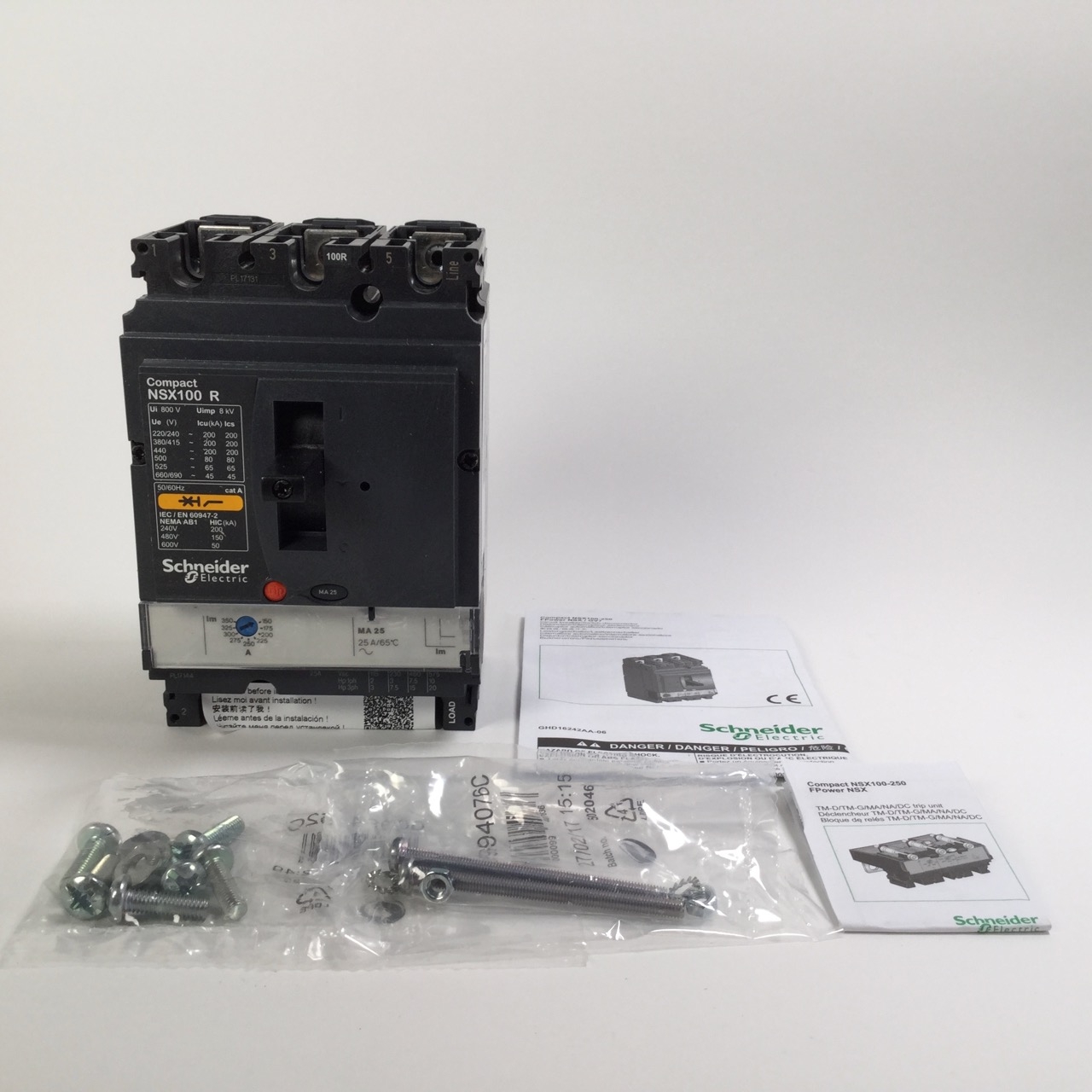 Schneider Electric LV433243 Circuit breaker Compact NSX100R New NFP