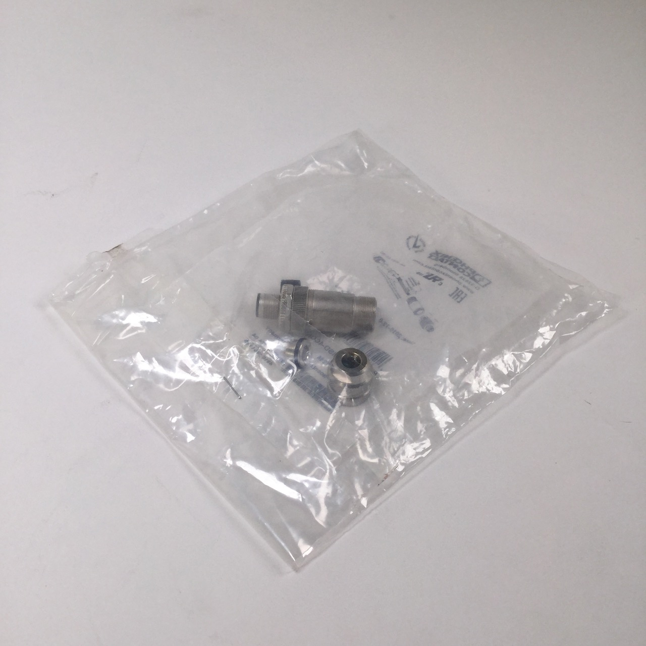 Phoenix Contact 1521258 cable connector SACC-M12MSD-4CON-PG7-SH New NFP Sealed