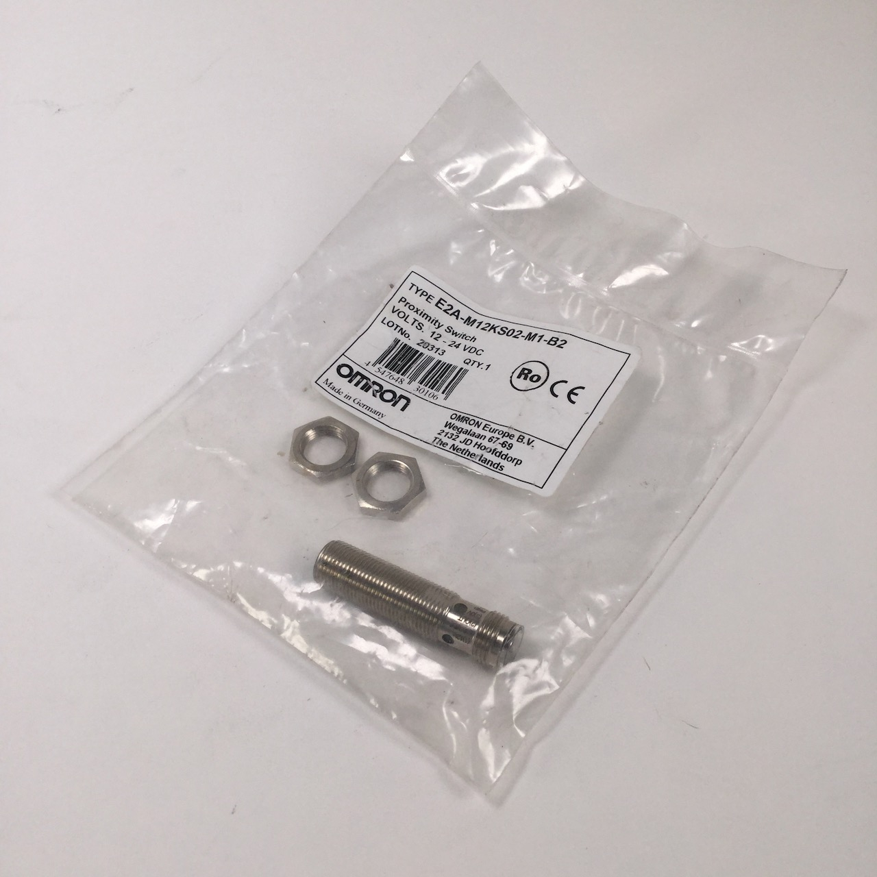 Omron E2A-M12KS02-M1-B2 proximity switch New NFP Sealed