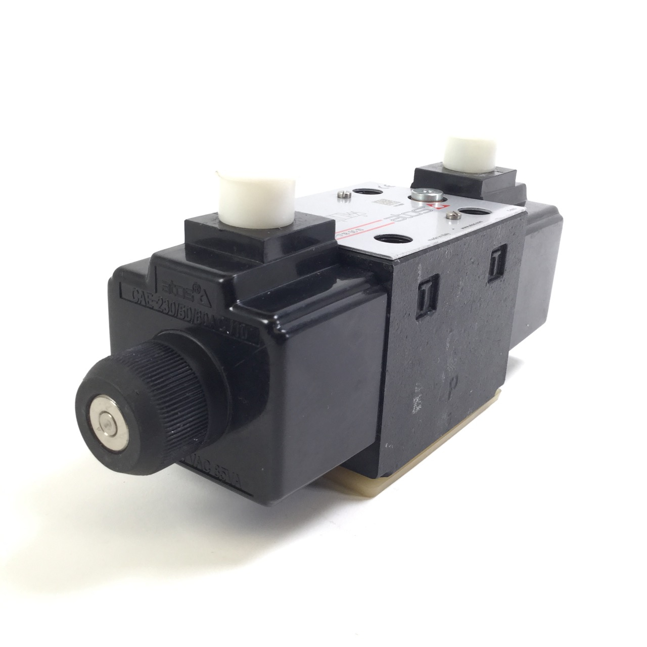 Atos DKE-1718DC10 Solenoid Directional Valve Magnetventil New NMP