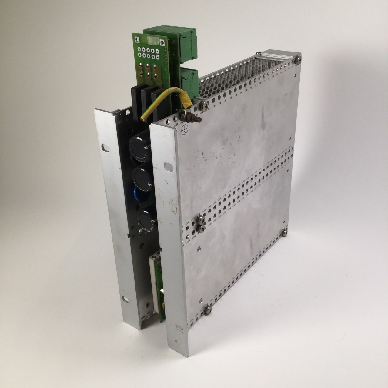 Esitron MRK6-15030 Mounting Rack Montage Rack 80877 Used UMP