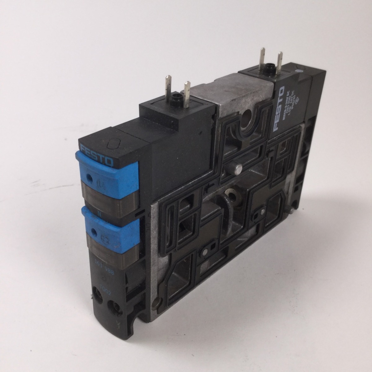 Festo CPV18-M1H-2X3-OLS-1/4 Solenoid Valve Magnetventil 163188 New NMP