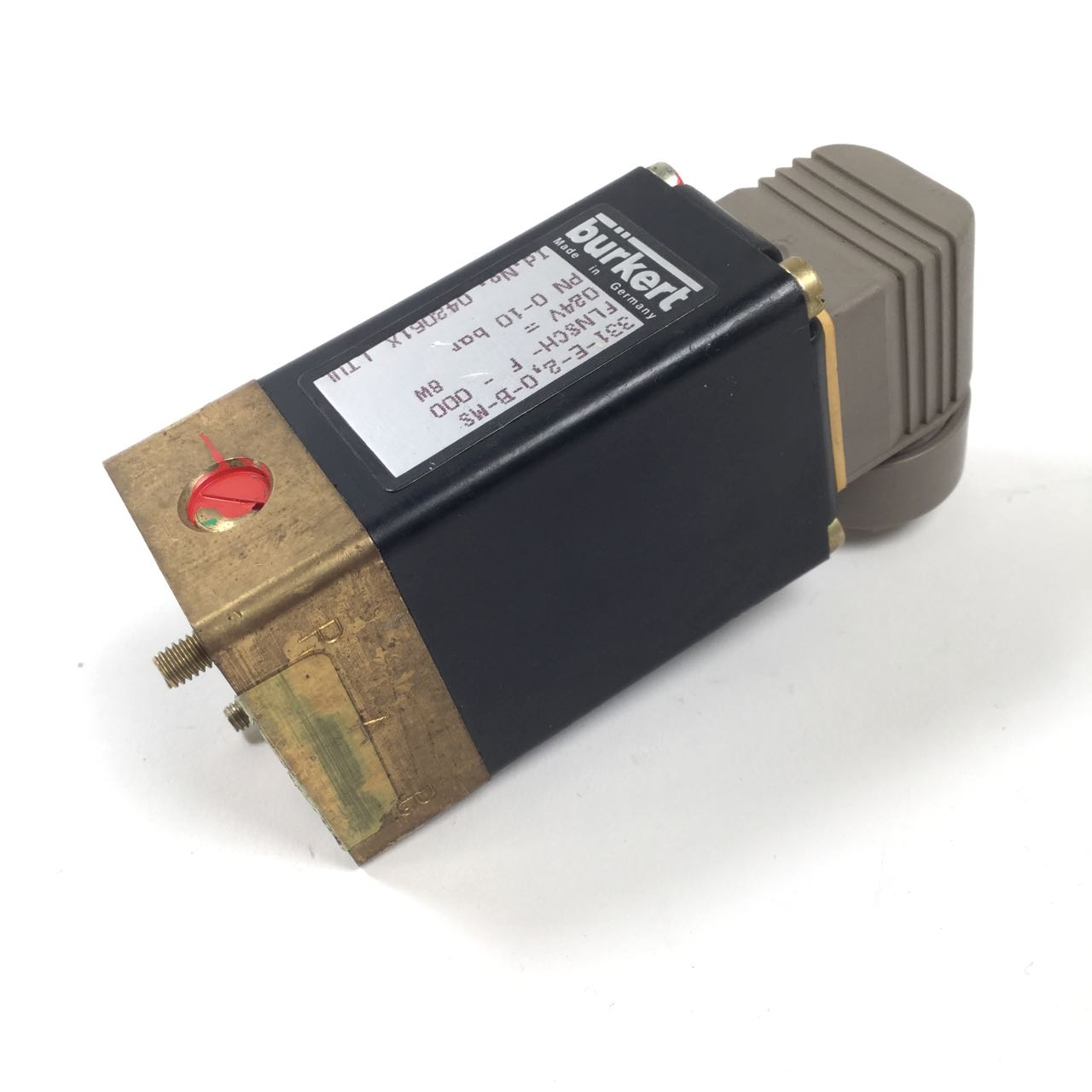Burkert 042061X valve ventil 331-E-2,0-B-MS New NMP