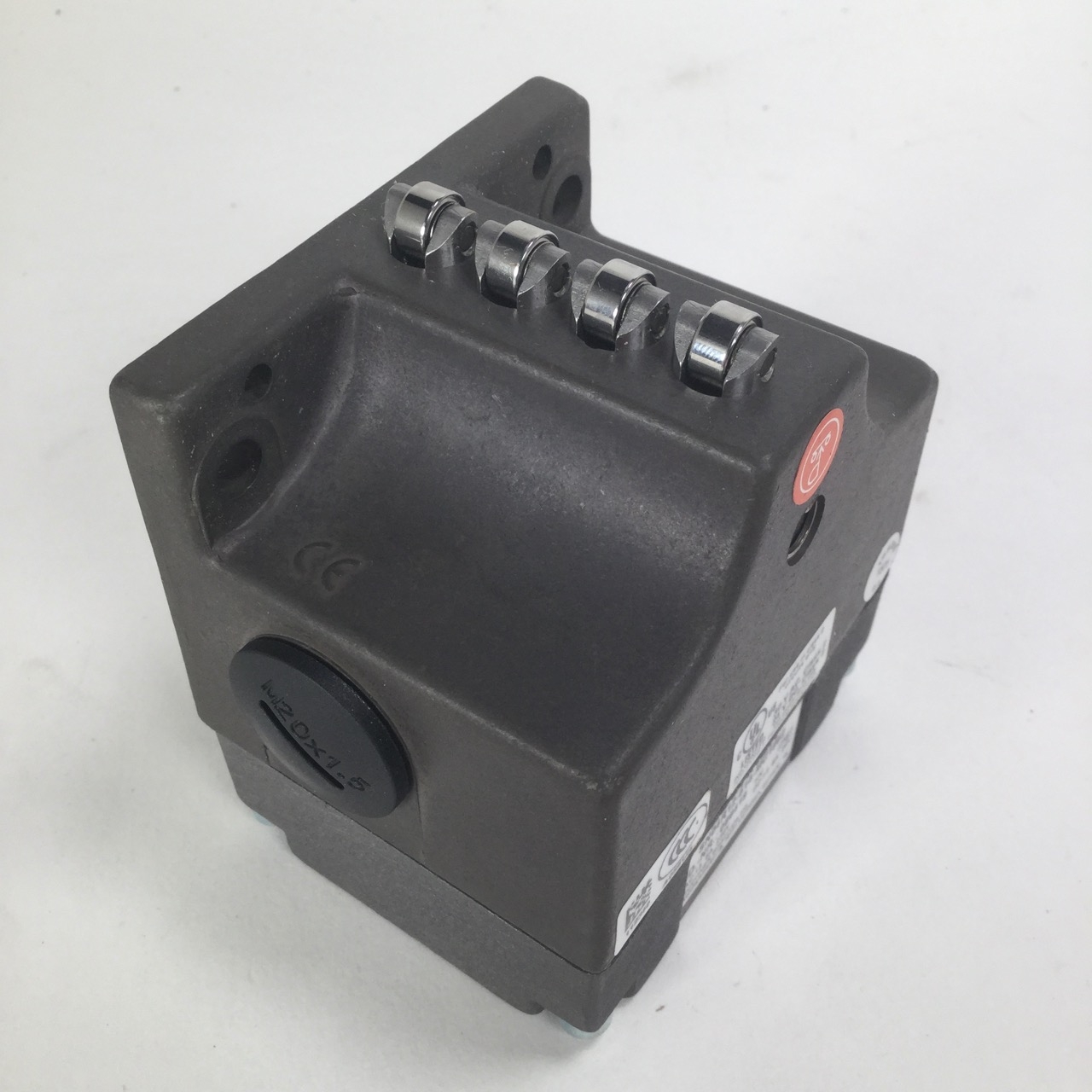 Euchner SN04R12-514-MC1962 Multifunktionsswitch Reihengrenztaster NEW NFP