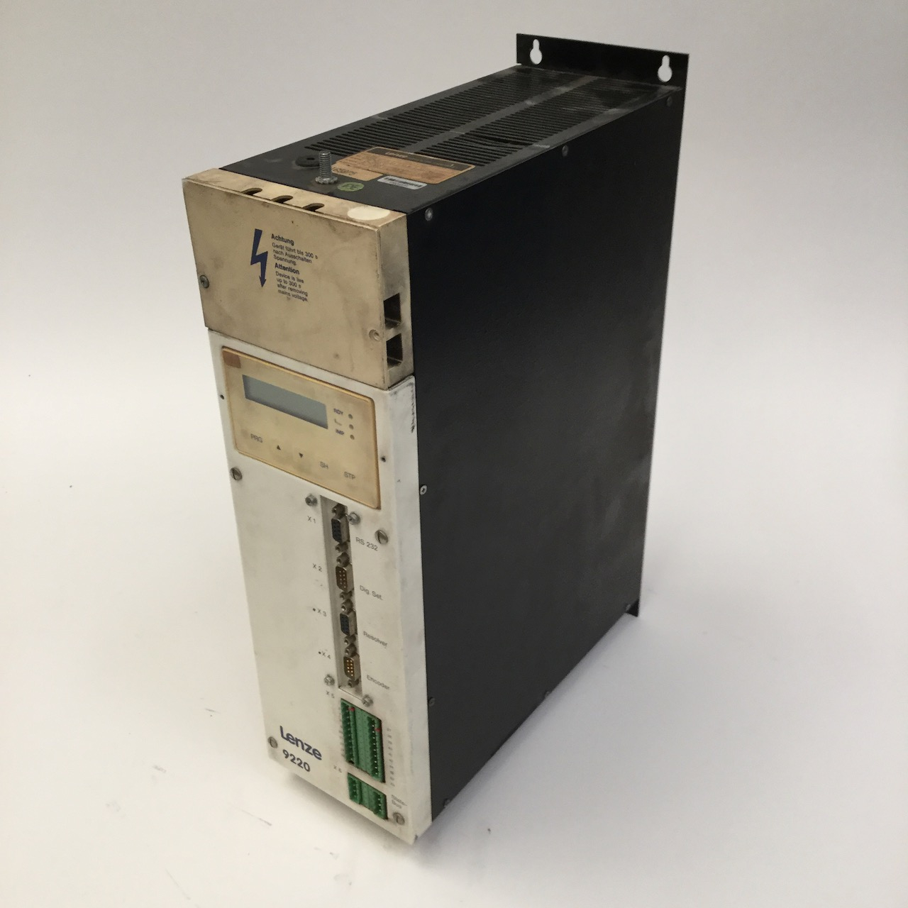 Lenze 9224_E.1D.11 Servo Drive Used UMP