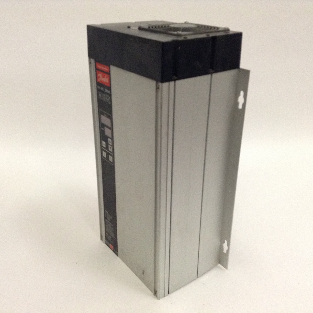 Danfoss 175H5022 Variable Speed Drive VLT3511 380-415V Used UMP