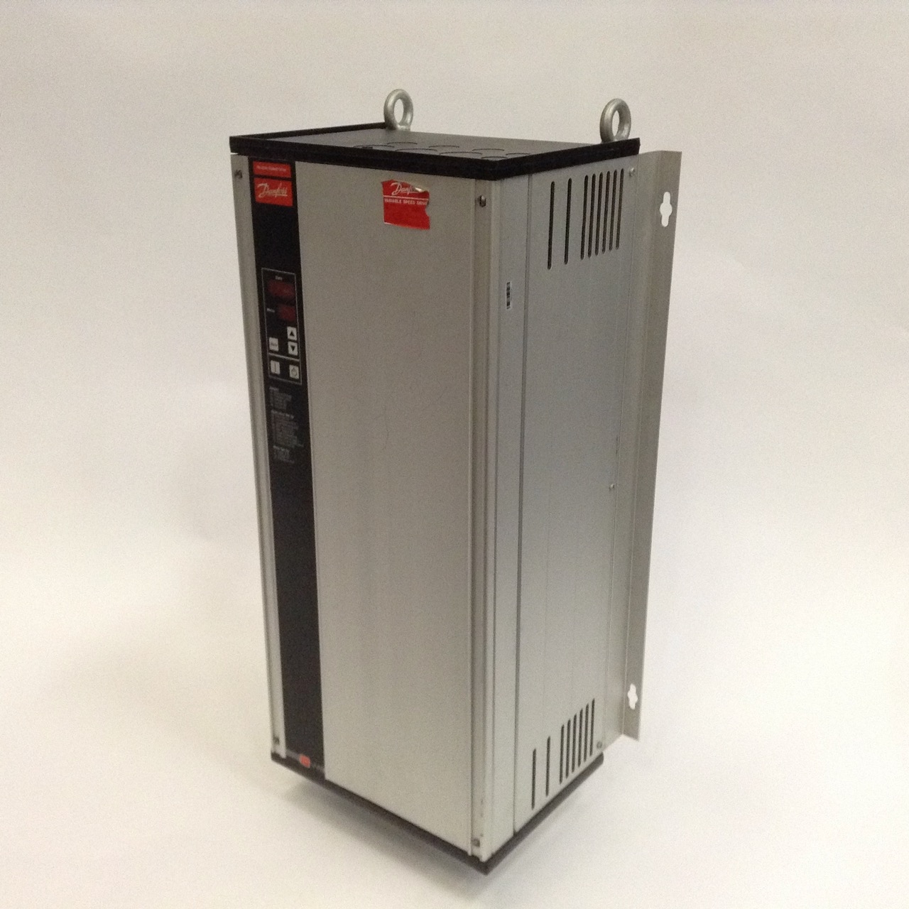 Danfoss 175H1200 Variable Speed Drive VLT3008 380-415V Used UMP