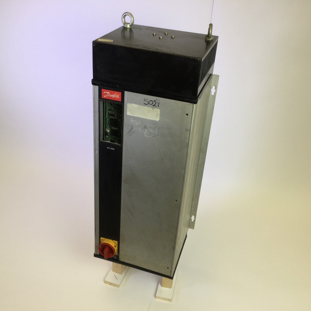 Danfoss 178B1160 Variable Speed ​​Drive VLT5027PT5C54STR3DLF00A00C1 Used UMP