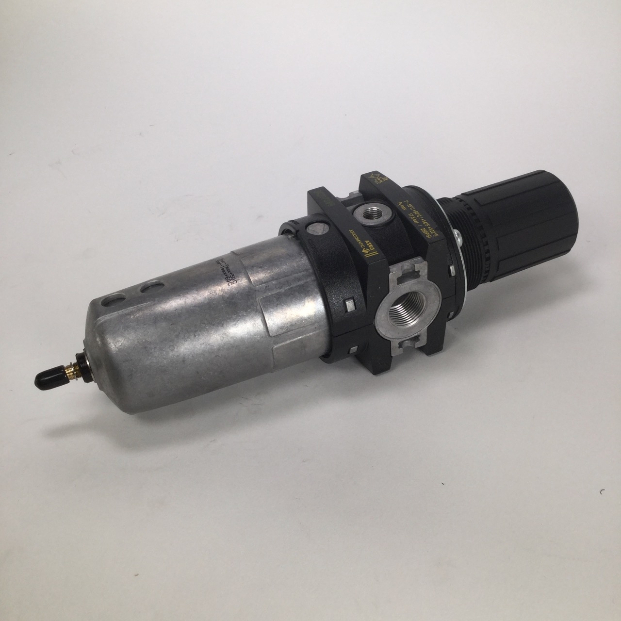 Joucomatic 34207089 Regulator Regler 17.5 bar 250PSI NEW NFP