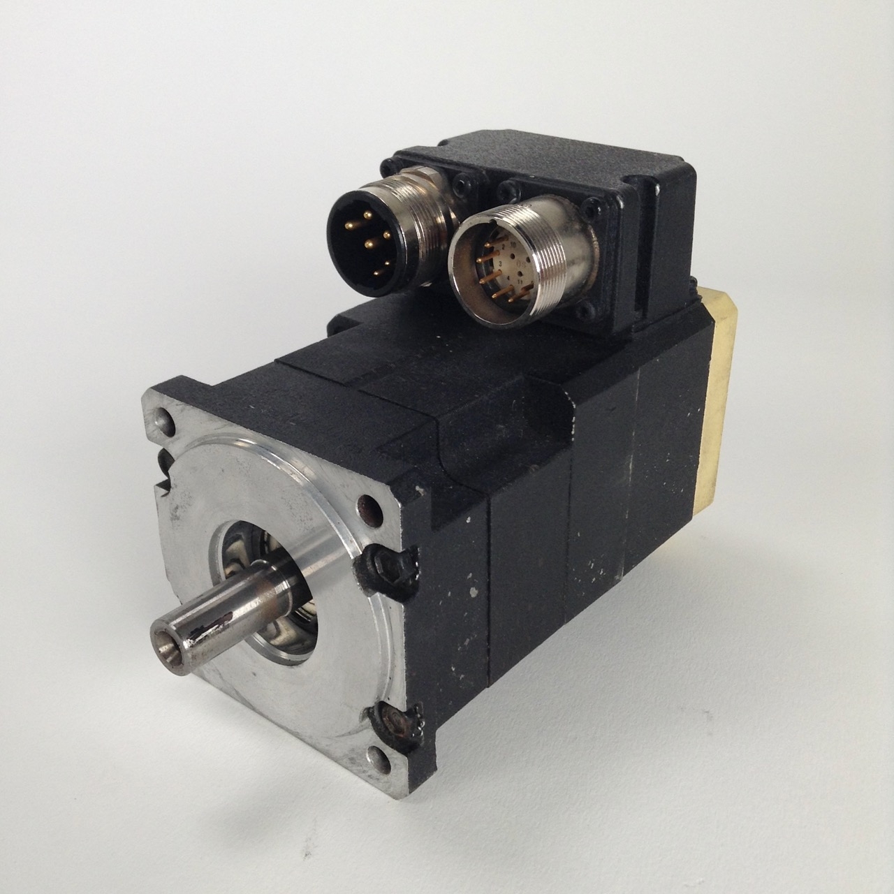 Baldor BSM63A-150AA0 Servo Motor BSM63A 150AA0 29227 I1598001 4000 RPM New NMP