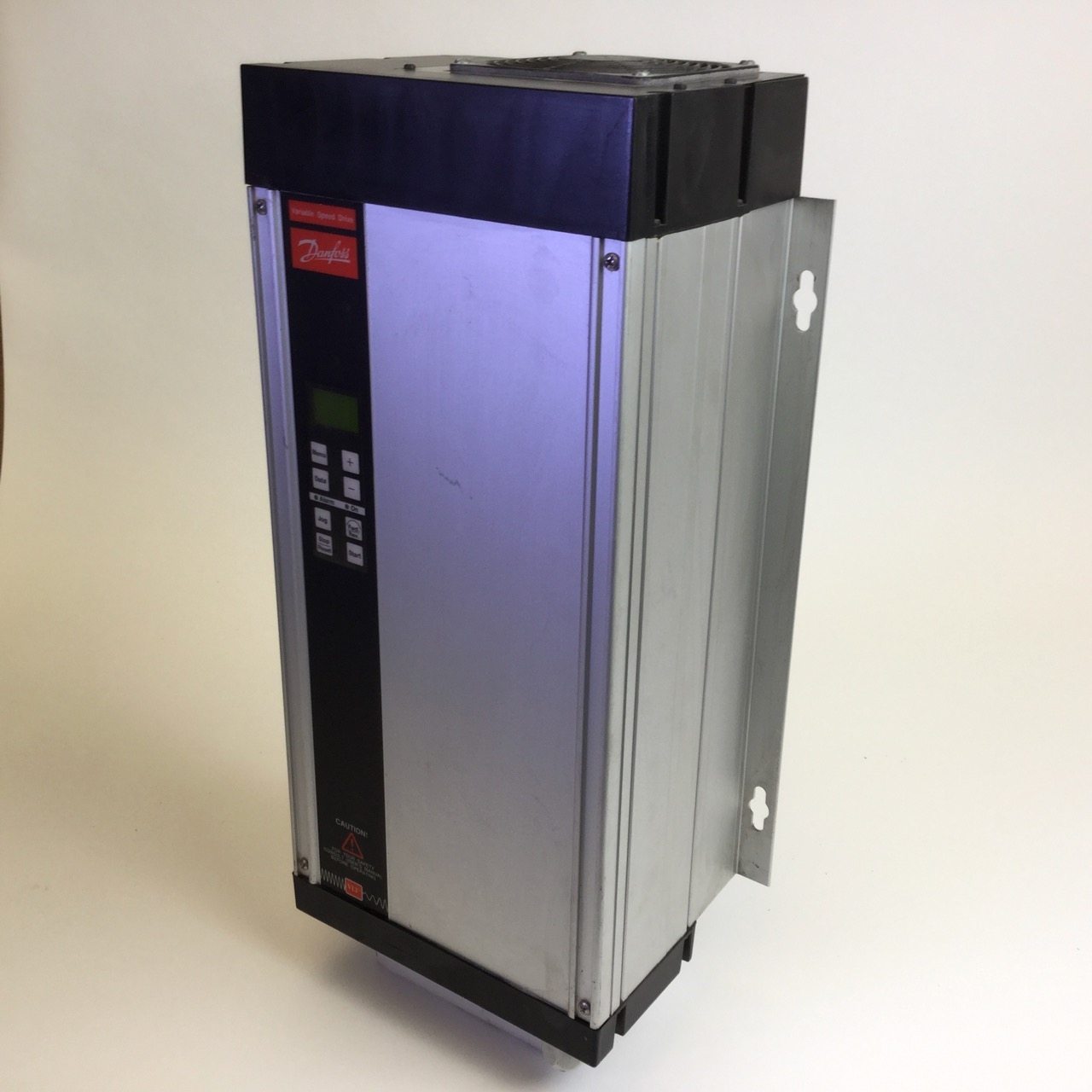 Danfoss 175H7244 Variable Speed Drive VLT3003 380-415V Used UMP